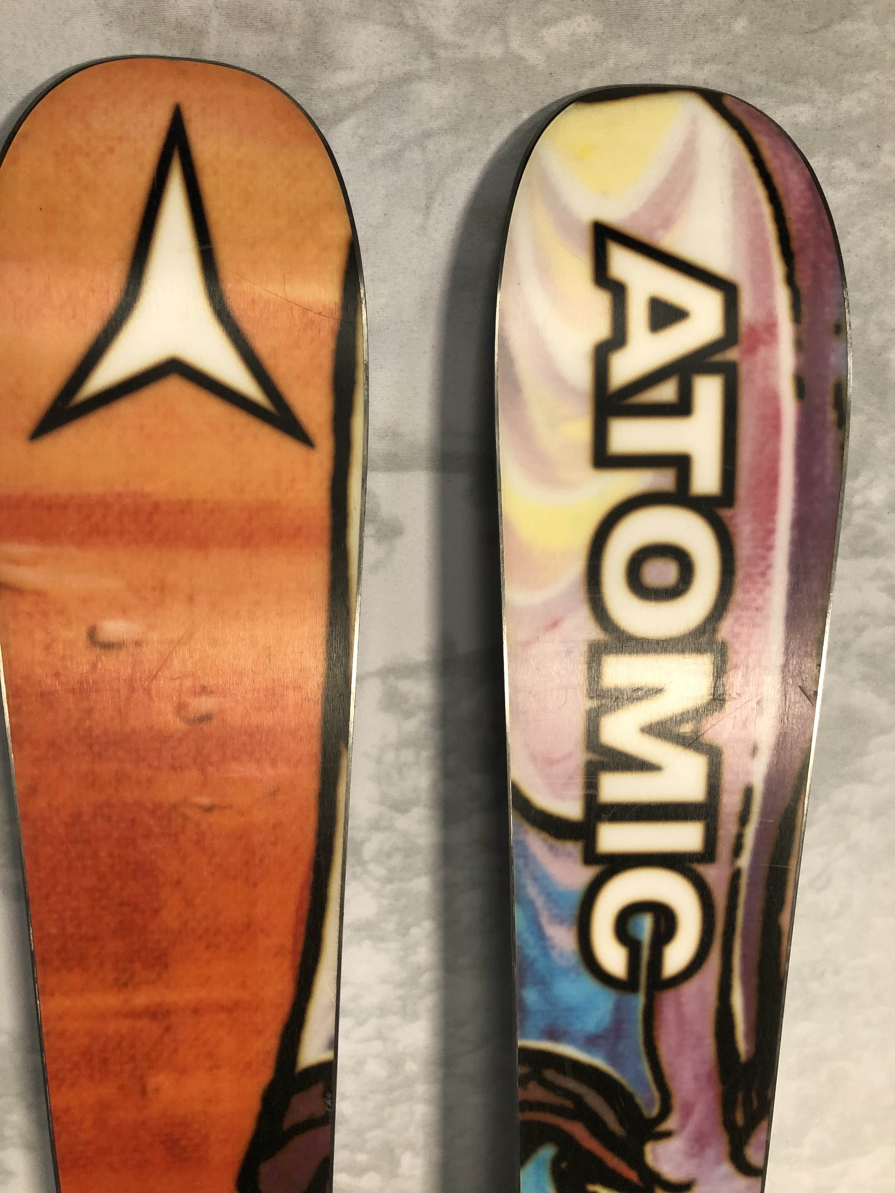 Used Atomic Bent Chetler 90 153cm Mini Skis - Kids' 2024 w/ Atomic M10 Bindings