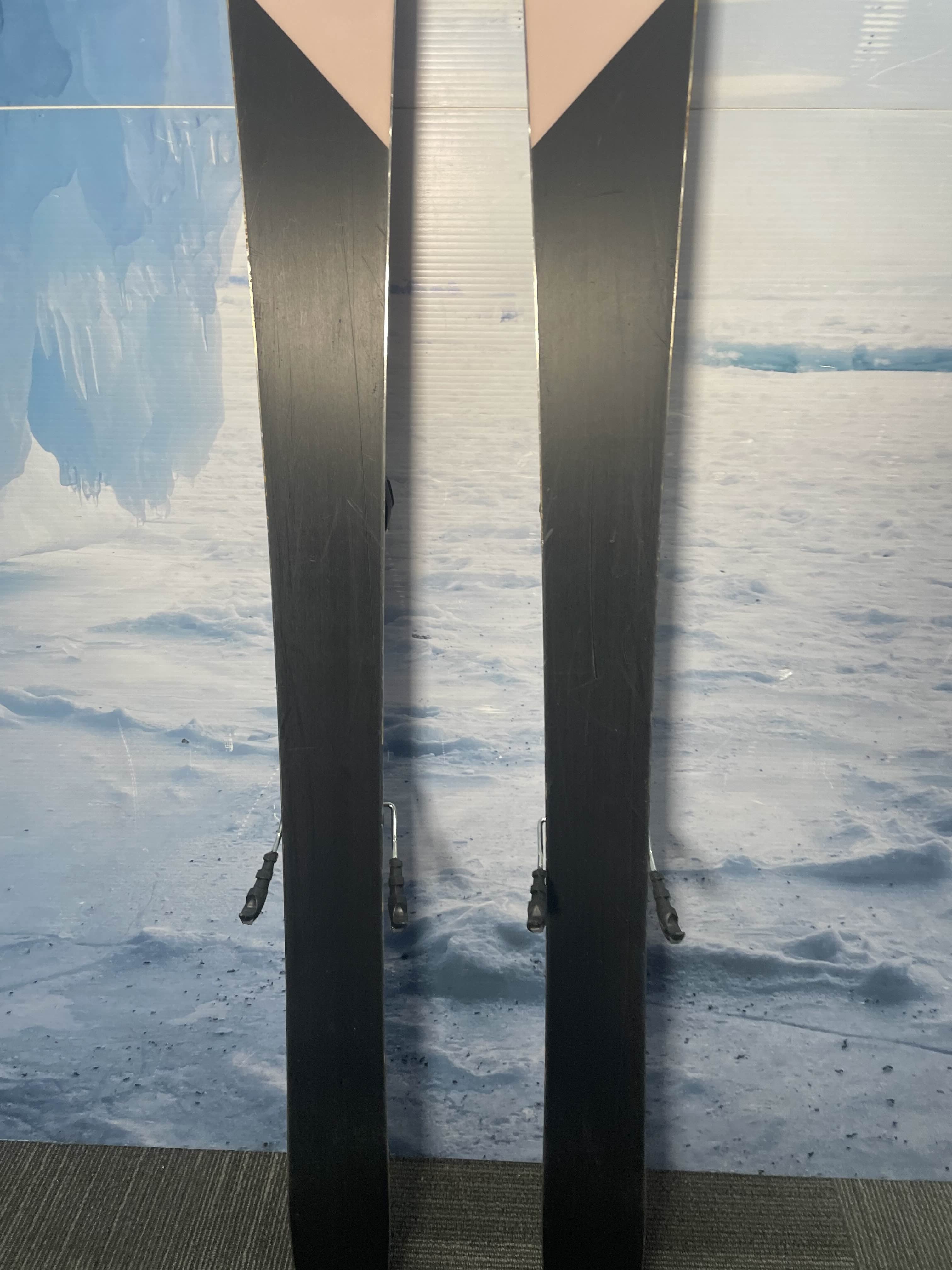 Used Elan Ripstick 94 Ski w/ Tyrolia Attack 11 Demo Bindings - 162CM