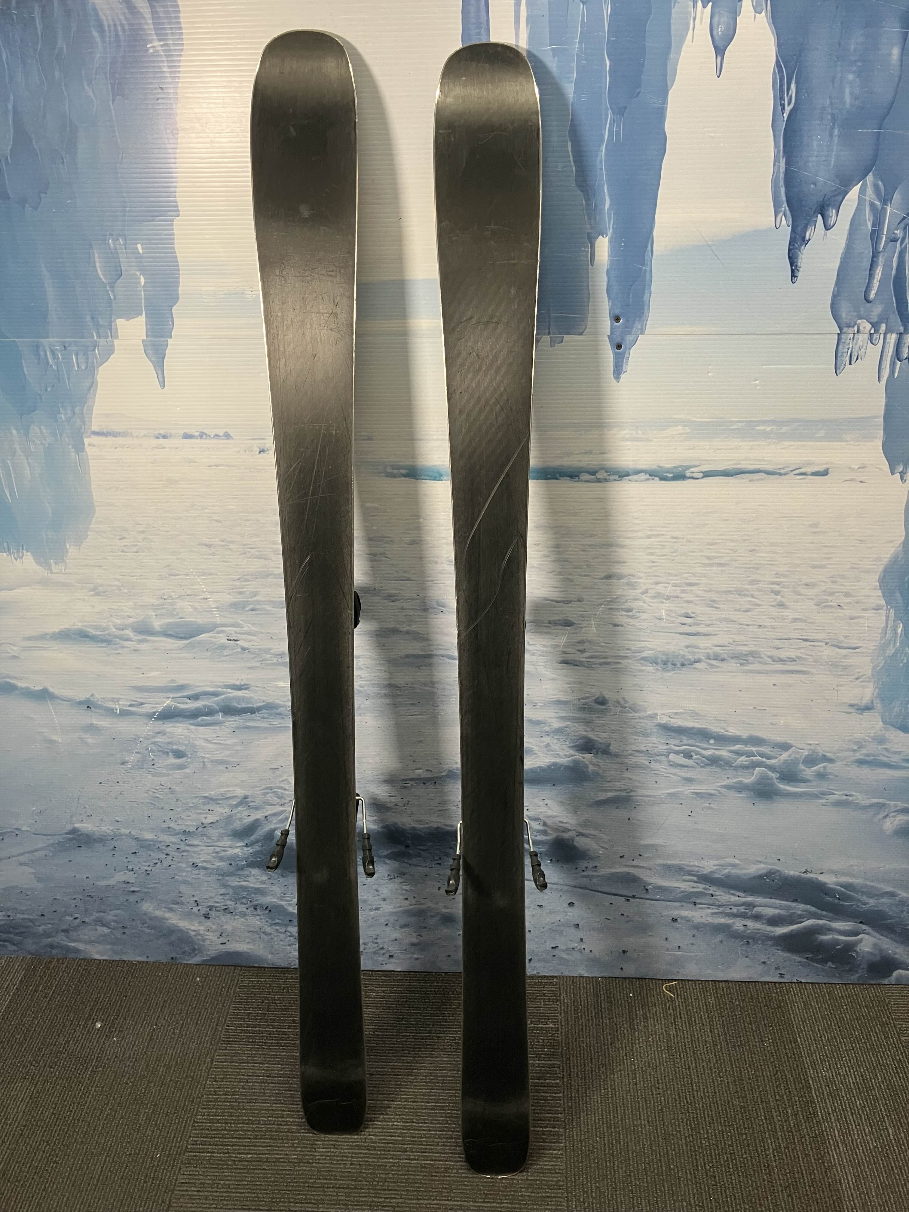 Used Head Core 93 Ski w/ Tyrolia Attack 13 Demo Bindings - 162CM