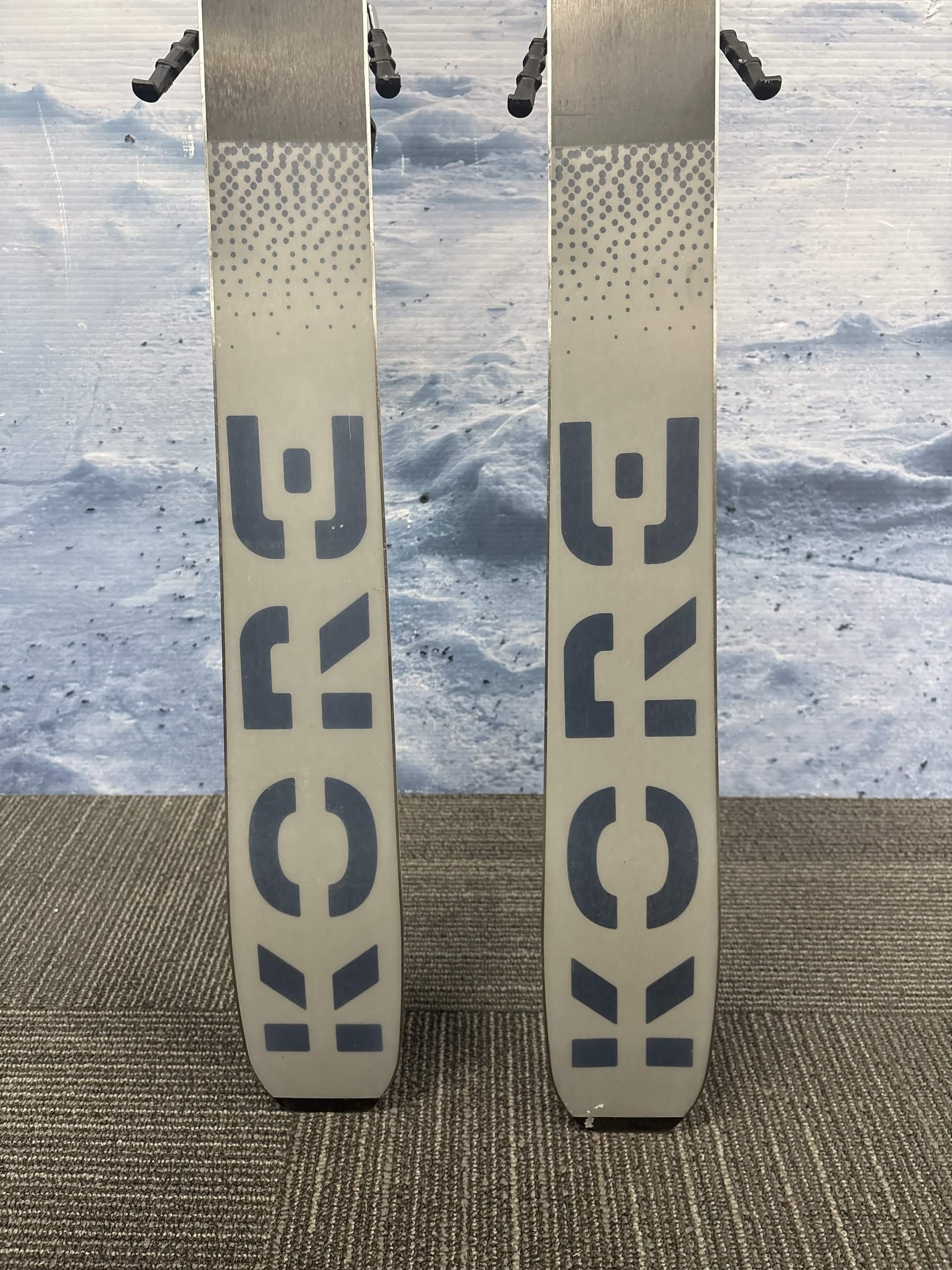 Head Kore 88 184cm Skis w/ FISCHER Attack 13 LYT Demo Binding - Used (2025)
