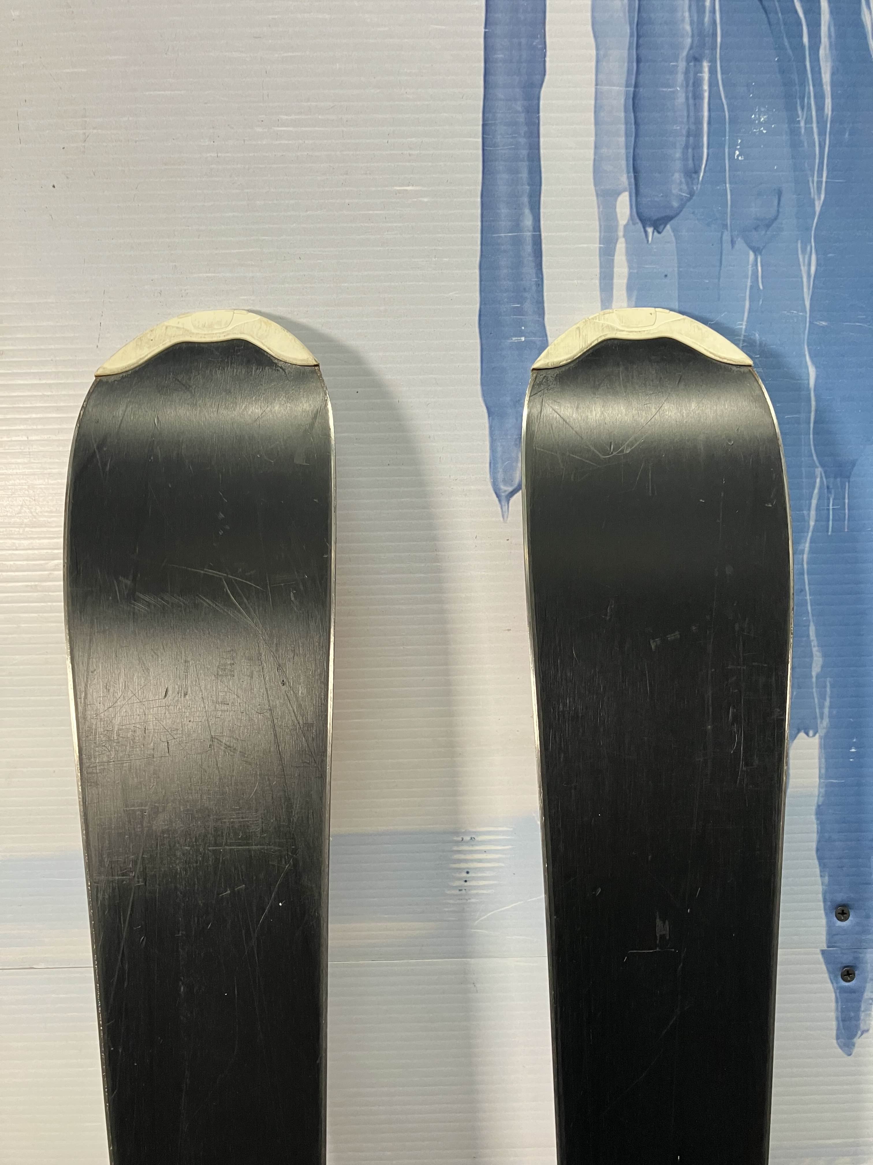 Used Saloman Sun Ski w/ Saloman L10 Demo Bindings - 159CM