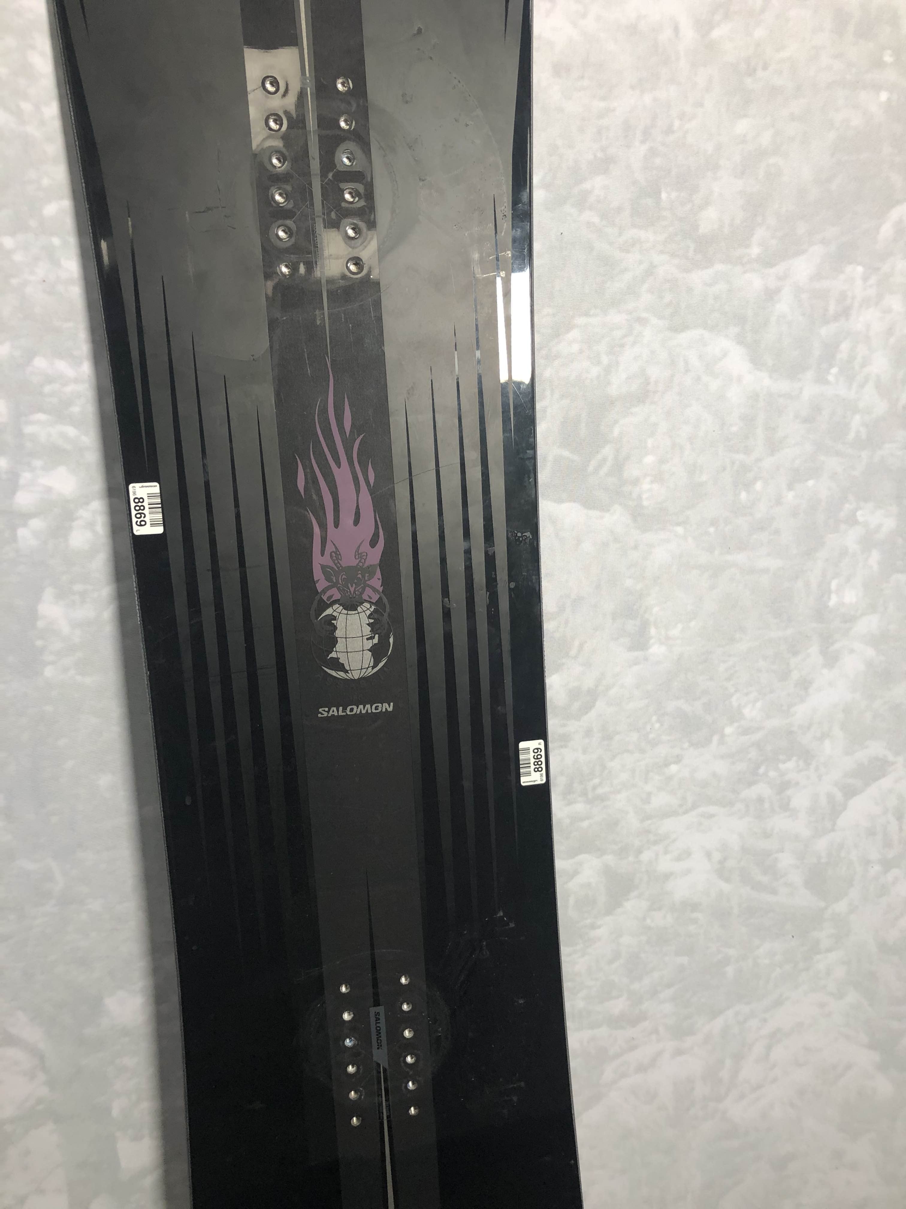 Lightly Used Salomon Assasin Pro 2025 Snowboard 156CM