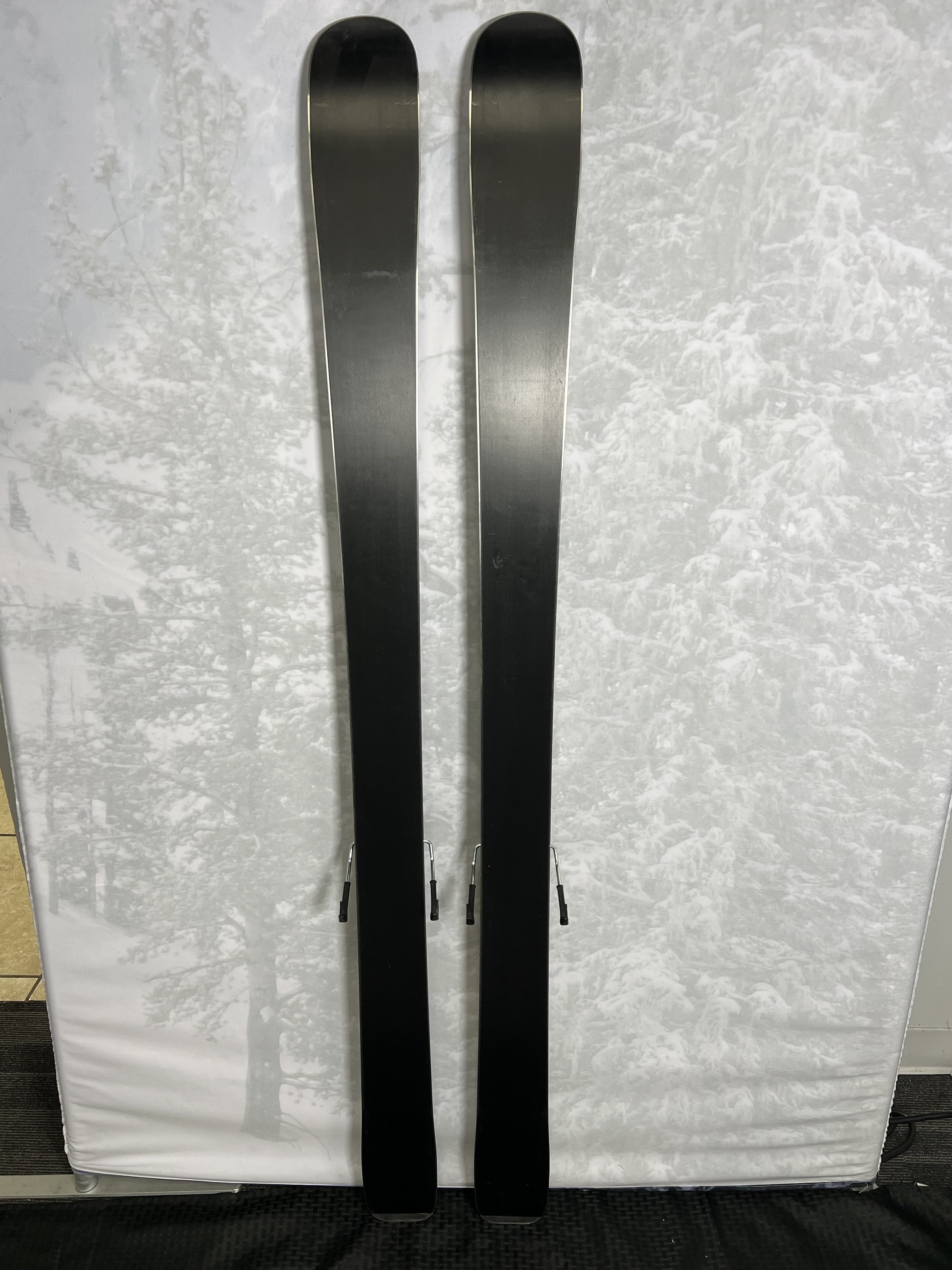 New Rossignol Arcade 84 160 cm Skis 2025 w/Look Konect GW Demo Bindings