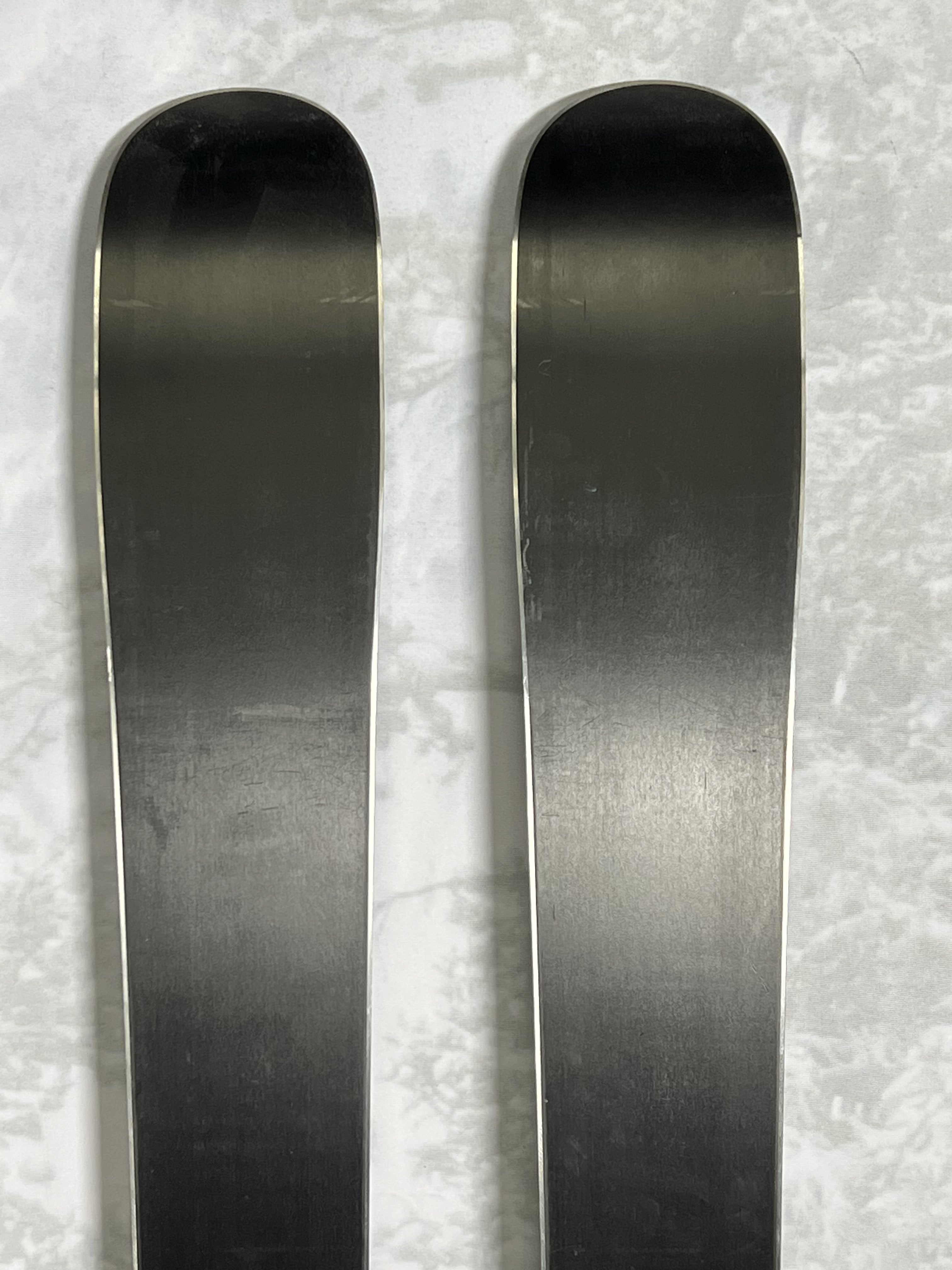 New Rossignol Arcade 84 160 cm Skis 2025 w/Look Konect GW Demo Bindings