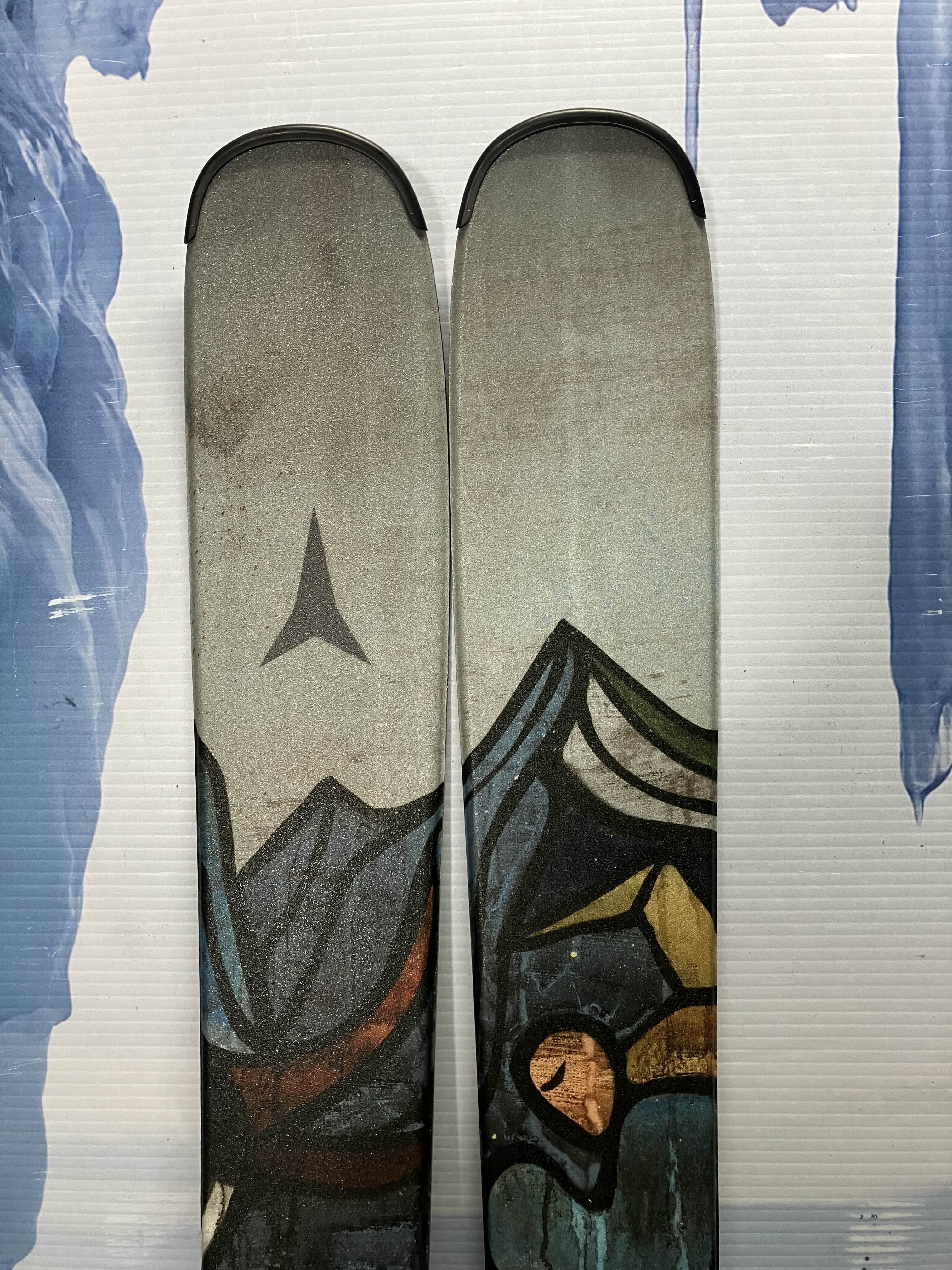 New Armada Declivity 92 Ti w/ Armada 11 Bindings
