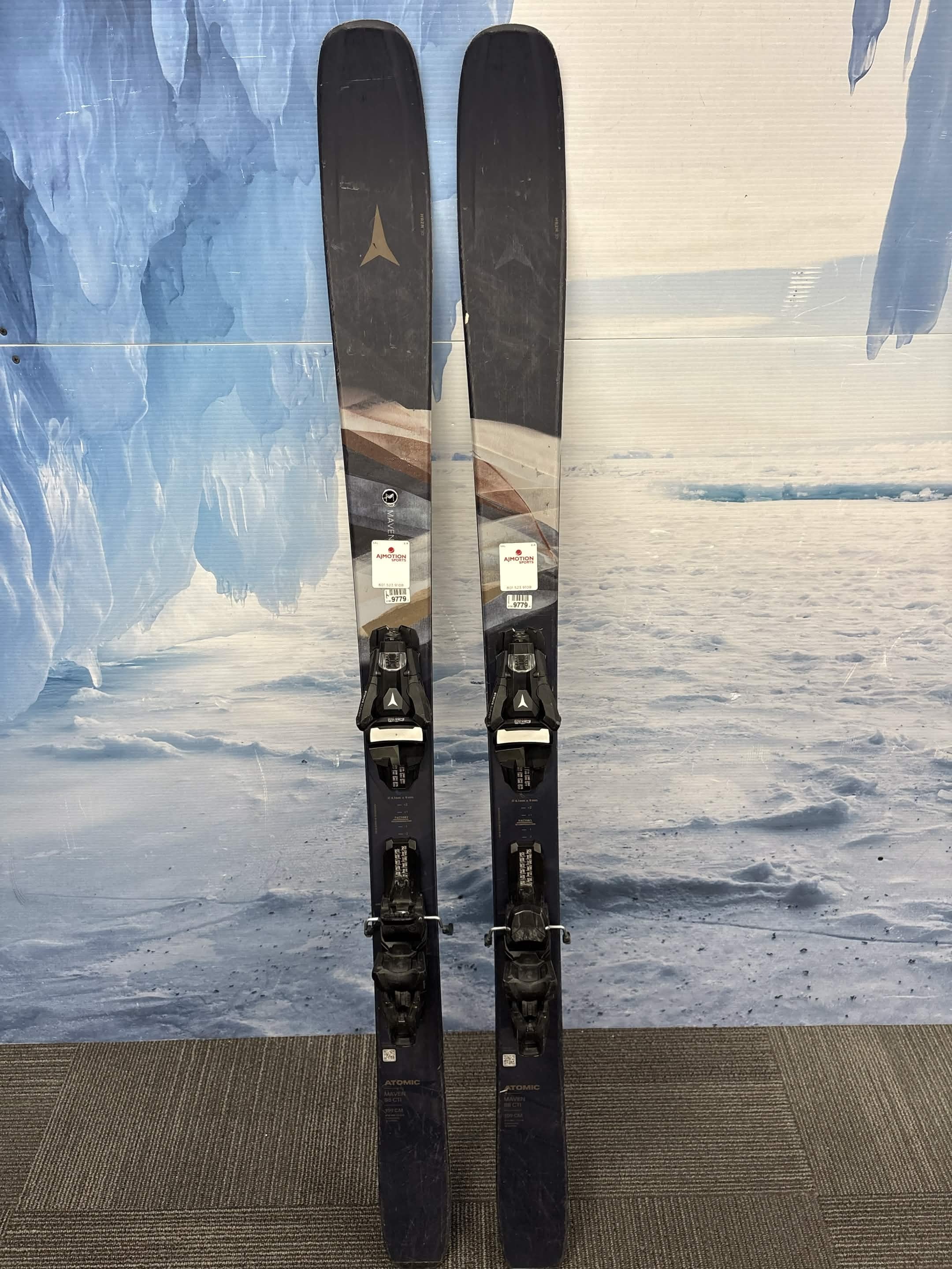 Atomic Maven 88 CTI 159cm Skis w/ ATOMIC Strive 11 Demo Binding - Used (2025)