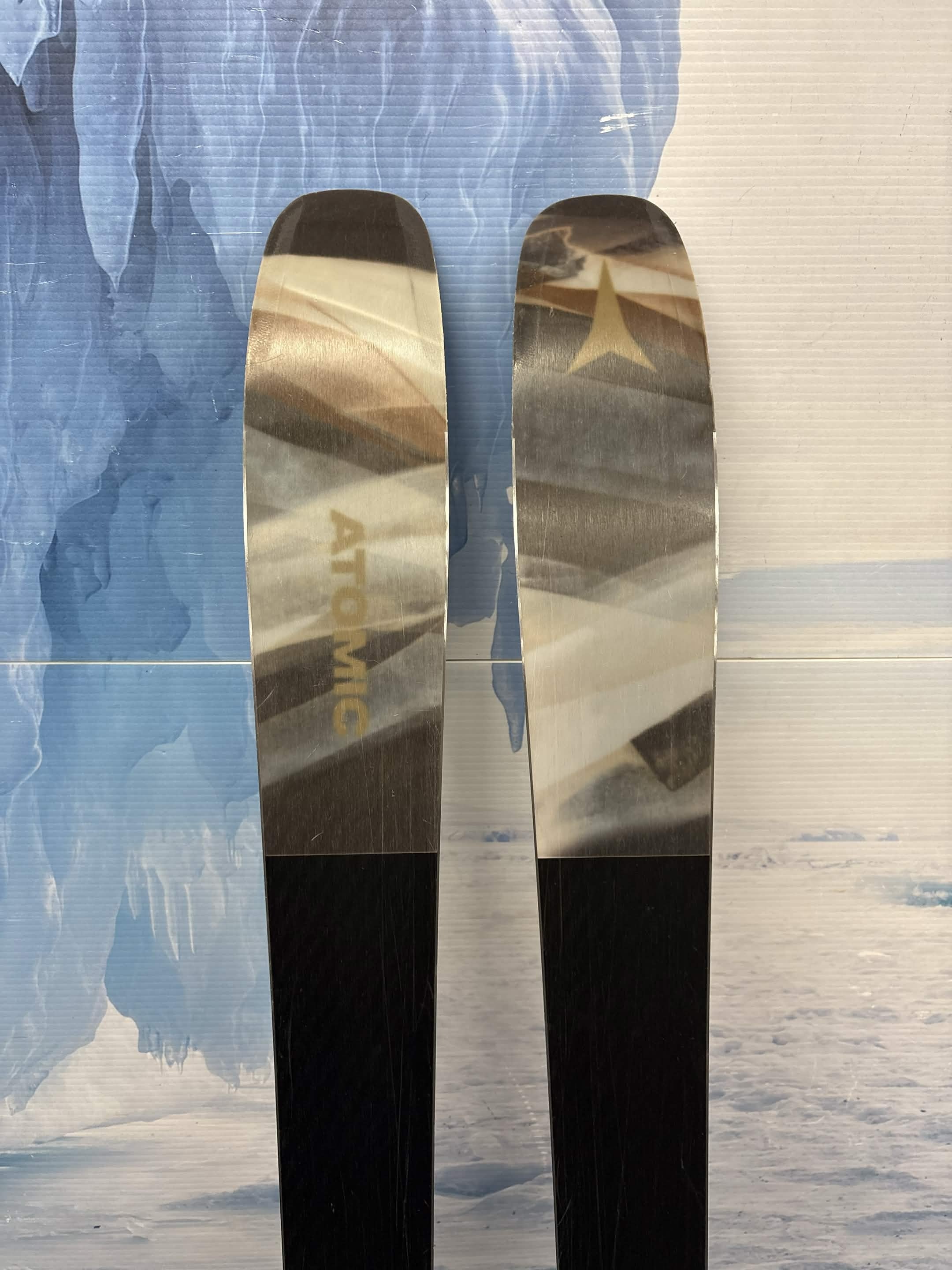 Atomic Maven 88 CTI 159cm Skis w/ ATOMIC Strive 11 Demo Binding - Used (2025)