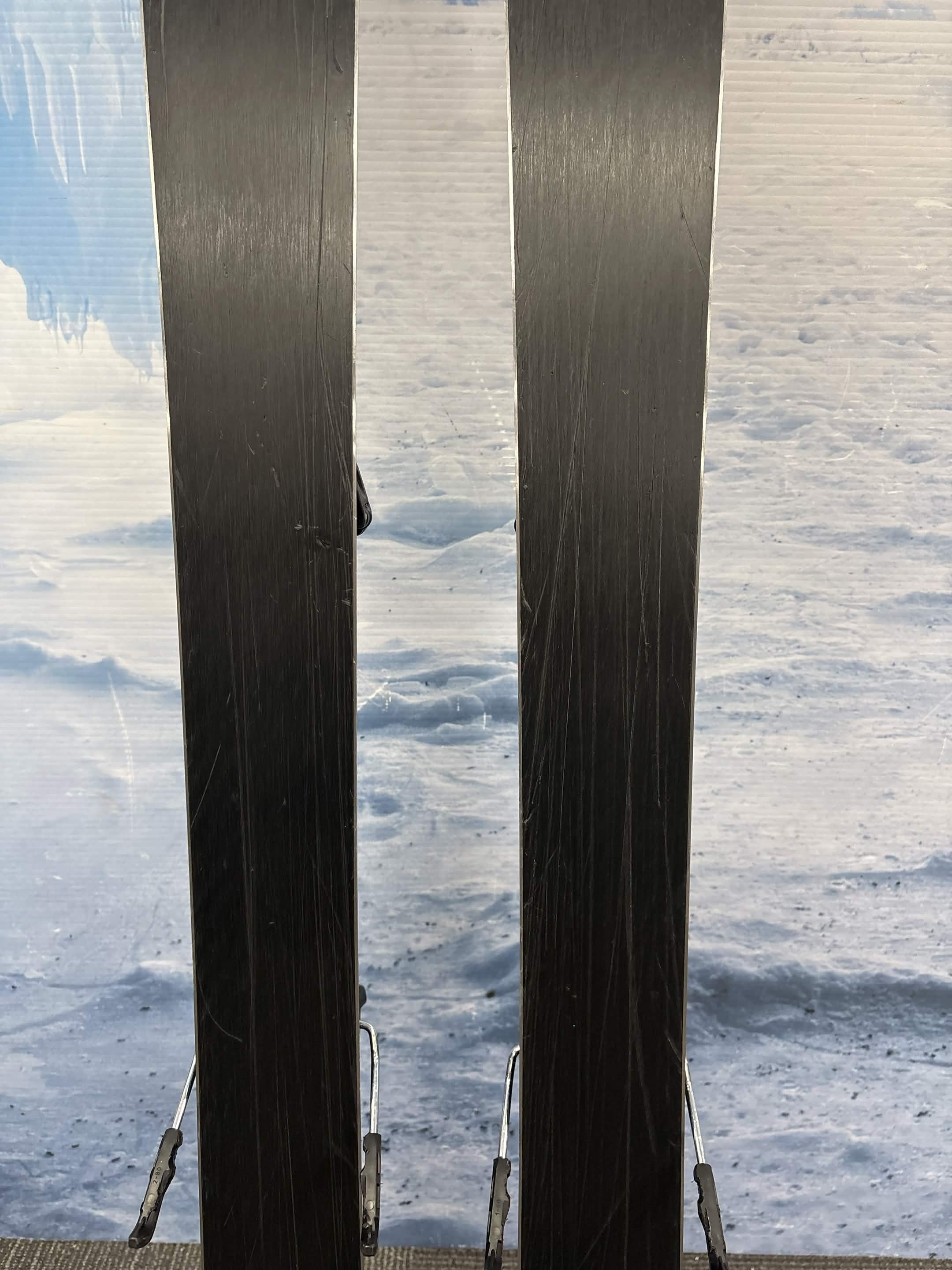 Atomic Maven 88 CTI 159cm Skis w/ ATOMIC Strive 11 Demo Binding - Used (2025)