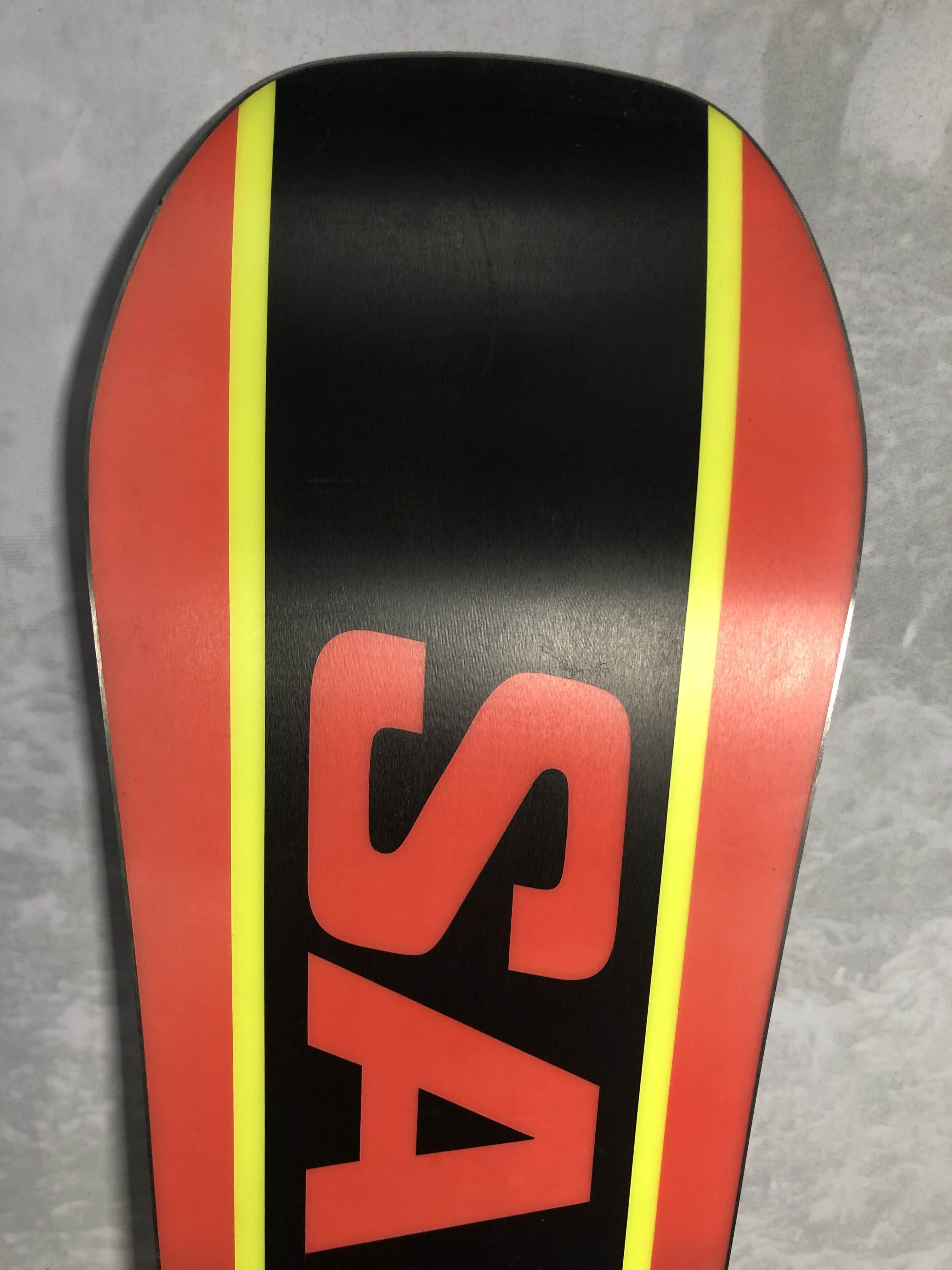 Used 2025 Salomon Huck Knife 156cm Snowboard