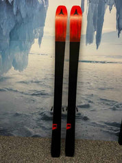 Used Atomic Maverick 88Ti 161cm Skis w/ Atomic Warden 13 Demo Binding