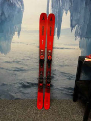 Used Atomic Vantage 83 157cm Skis w/ Atomic Lithium 10 Demo Binding