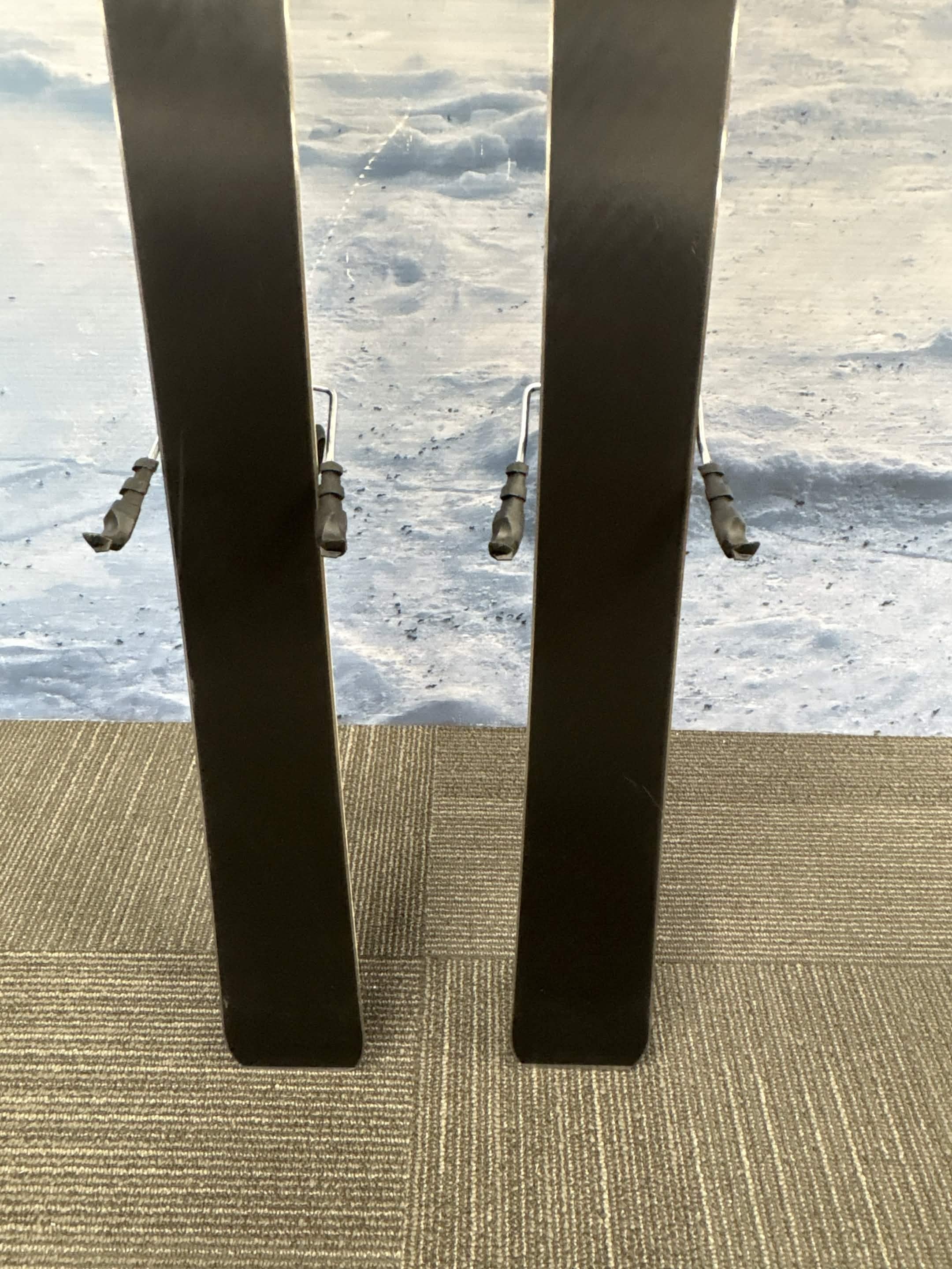 Stockli Nela 88 160cm Skis w/ FISCHER Attack 13 LYT Demo Binding - Used