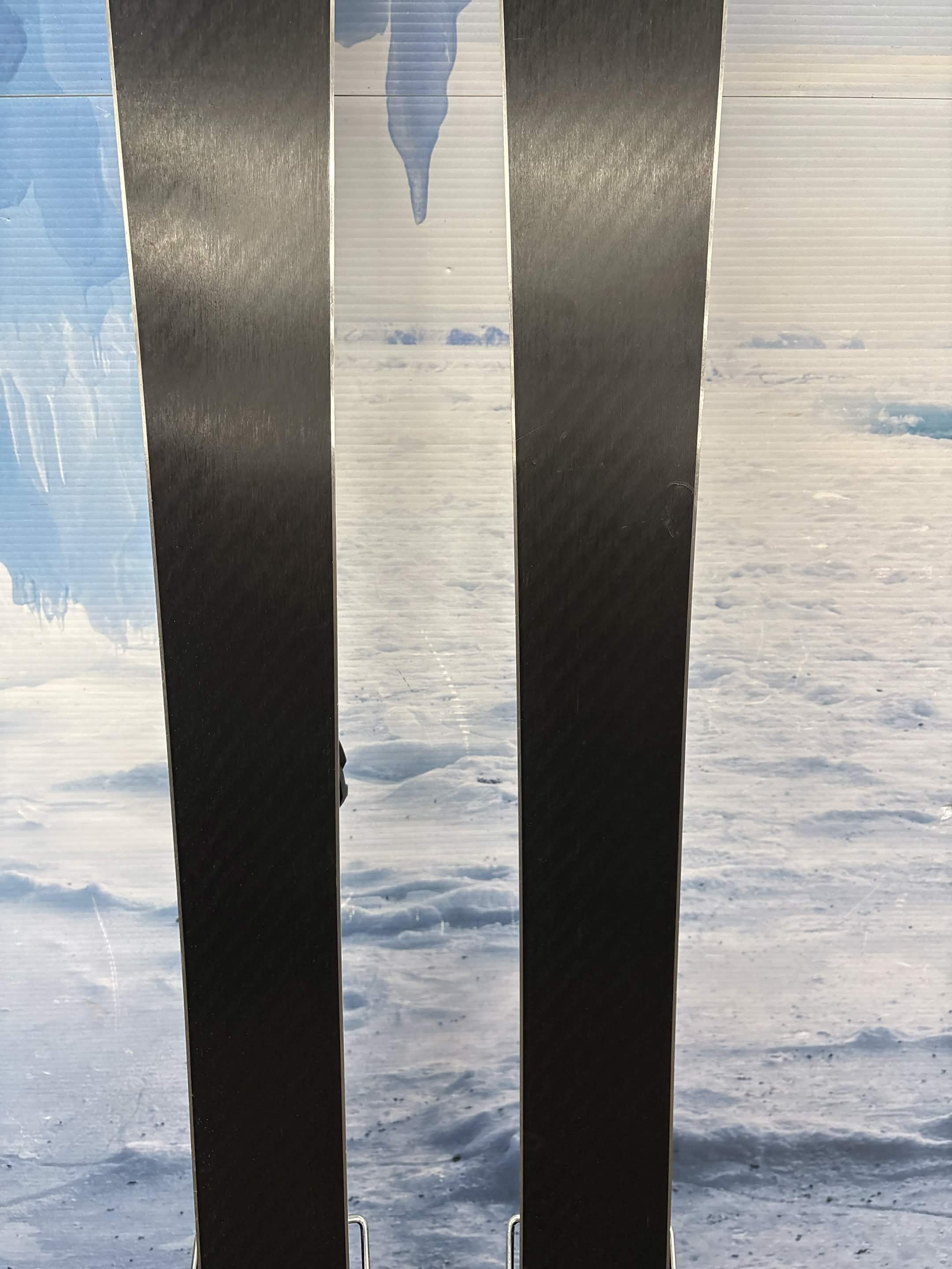 Stockli Nela 88 168cm Skis w/ FISCHER Attack 13 LYT Demo Binding - Used