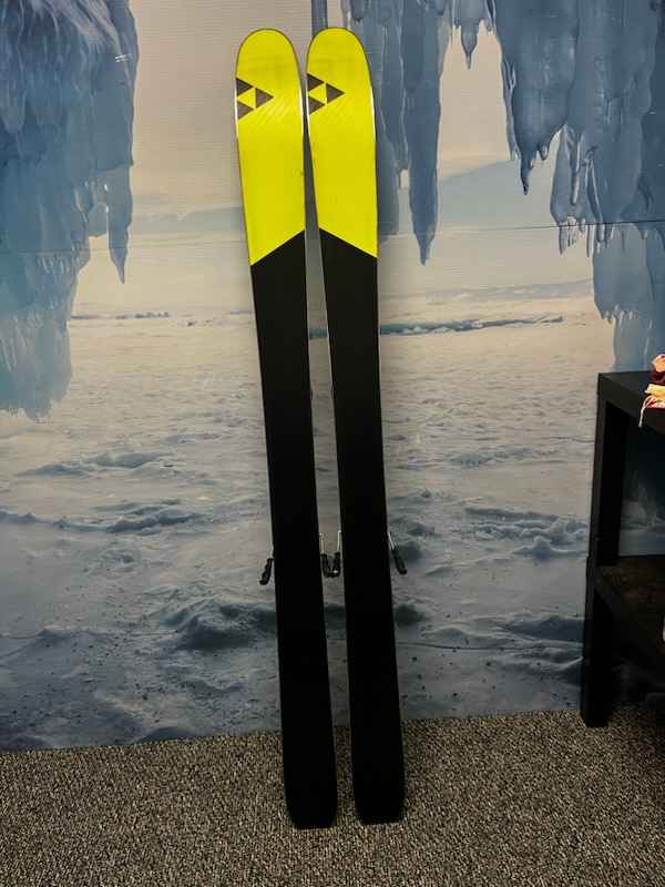 Used Fischer Ranger 98 164cm Skis w/ Fischer Attack 13 MN Demo Binding