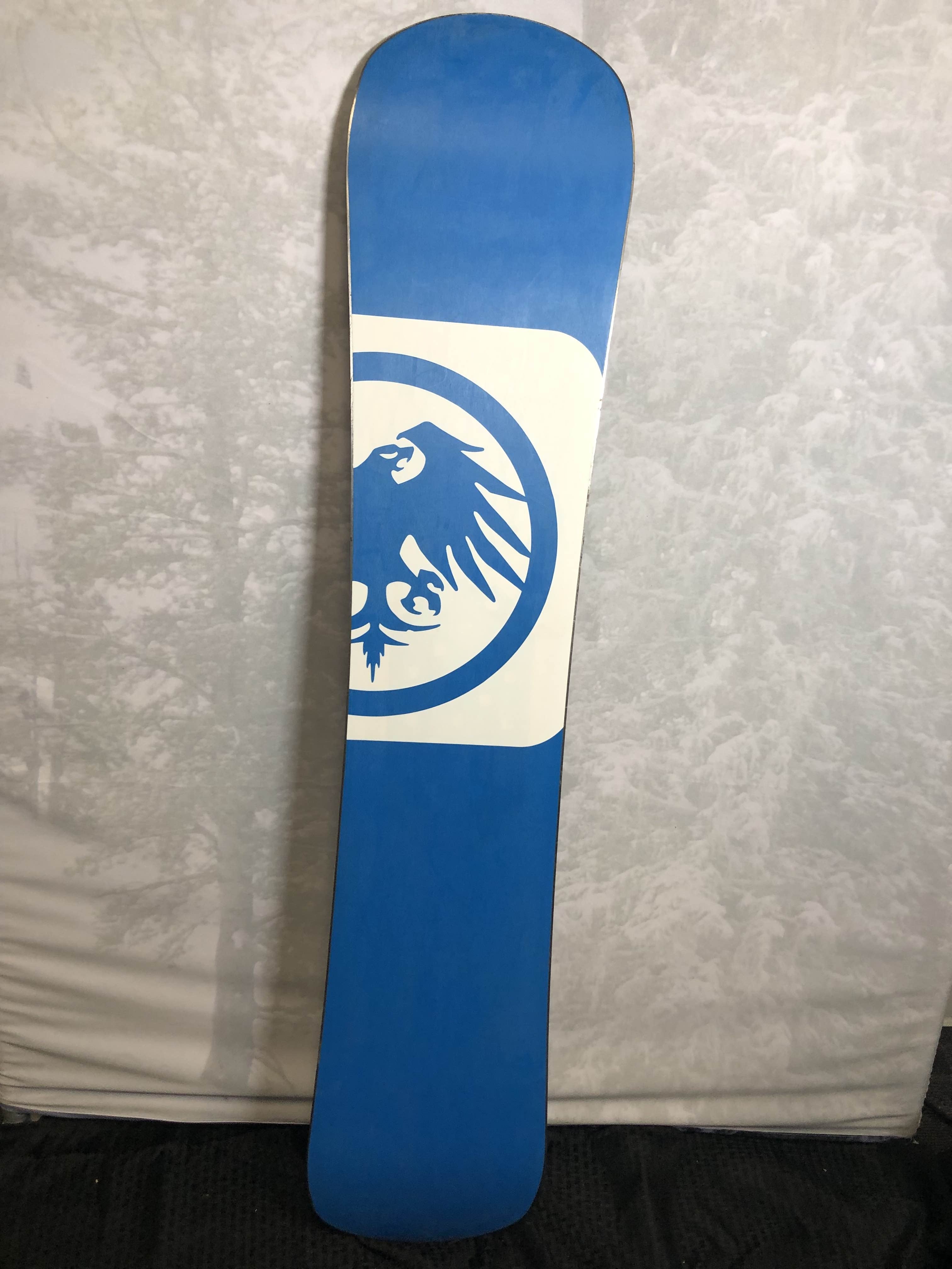 Used 2023 Never Summer Women's Proto Synthesis 139cm Snowboard