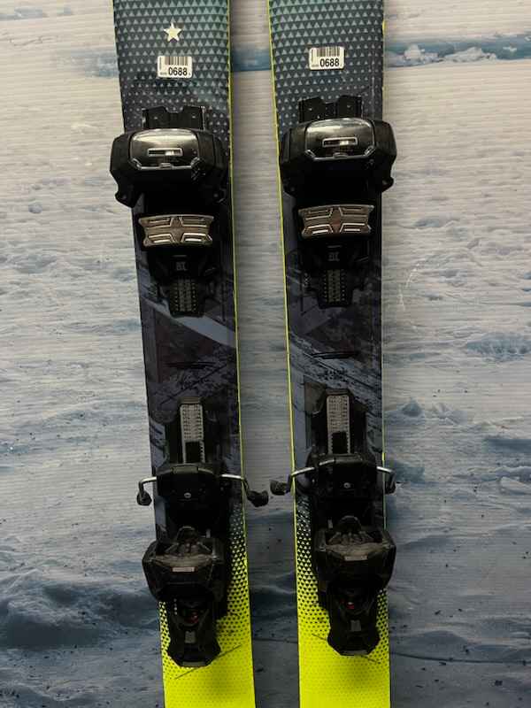 Used Fischer Ranger 98 164cm Skis w/ Fischer Attack 13 MN Demo Binding