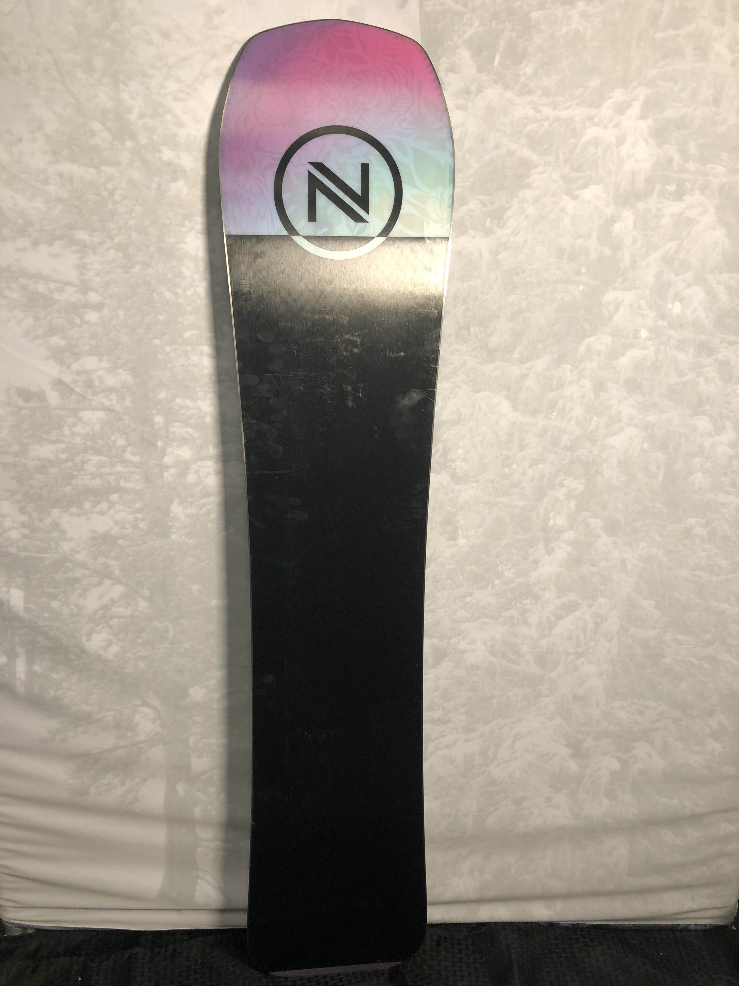 Used Nidecker Venus 139CM Snowboard