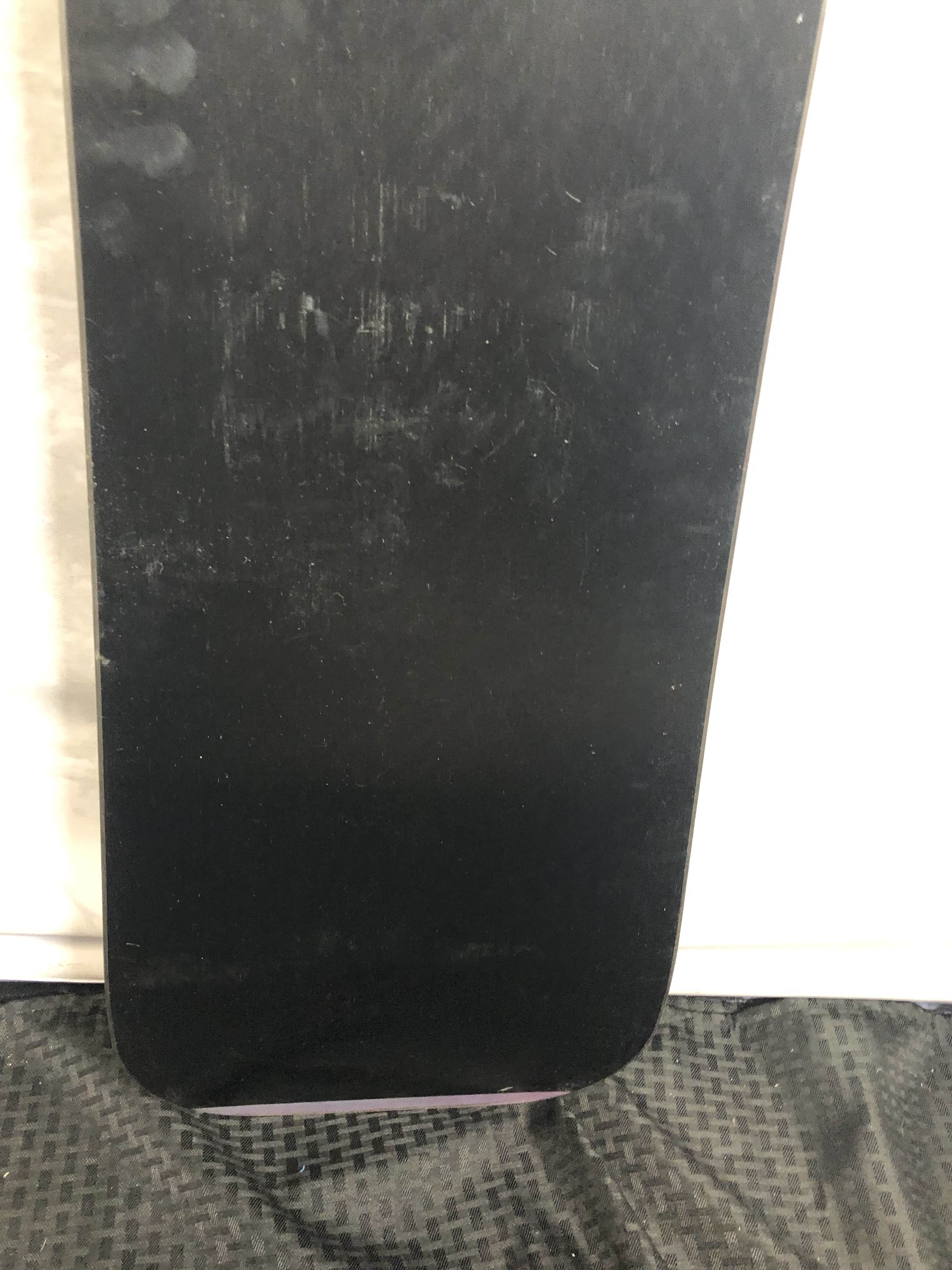 Used Nidecker Venus 139CM Snowboard