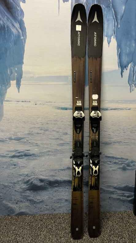 Used Atomic Maverick 88Ti 184cm Skis w/ Atomic Warden 13 Demo Binding