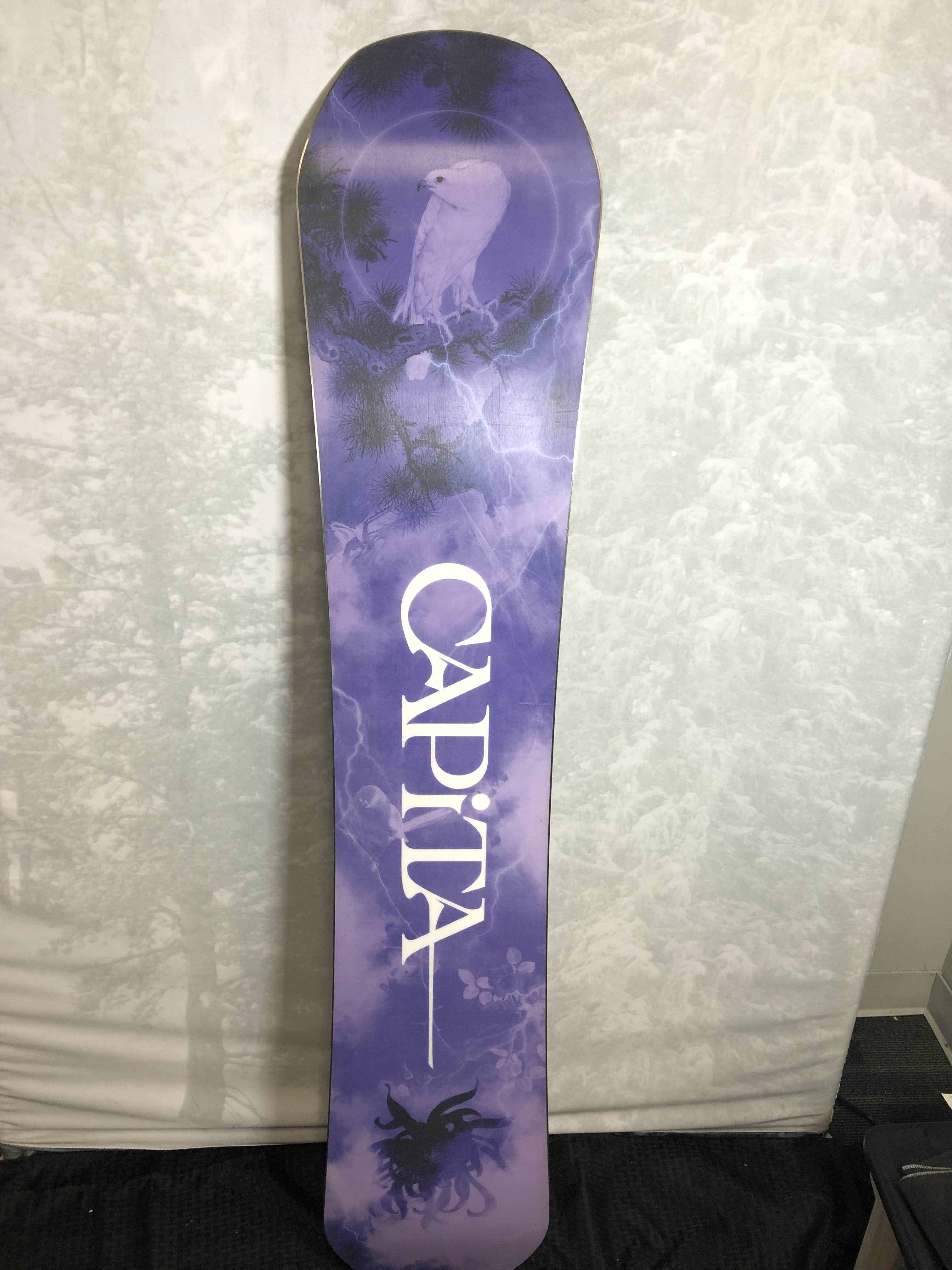 Used 2024 Womens Capita Birds Of A Feather 150cm Snowboard