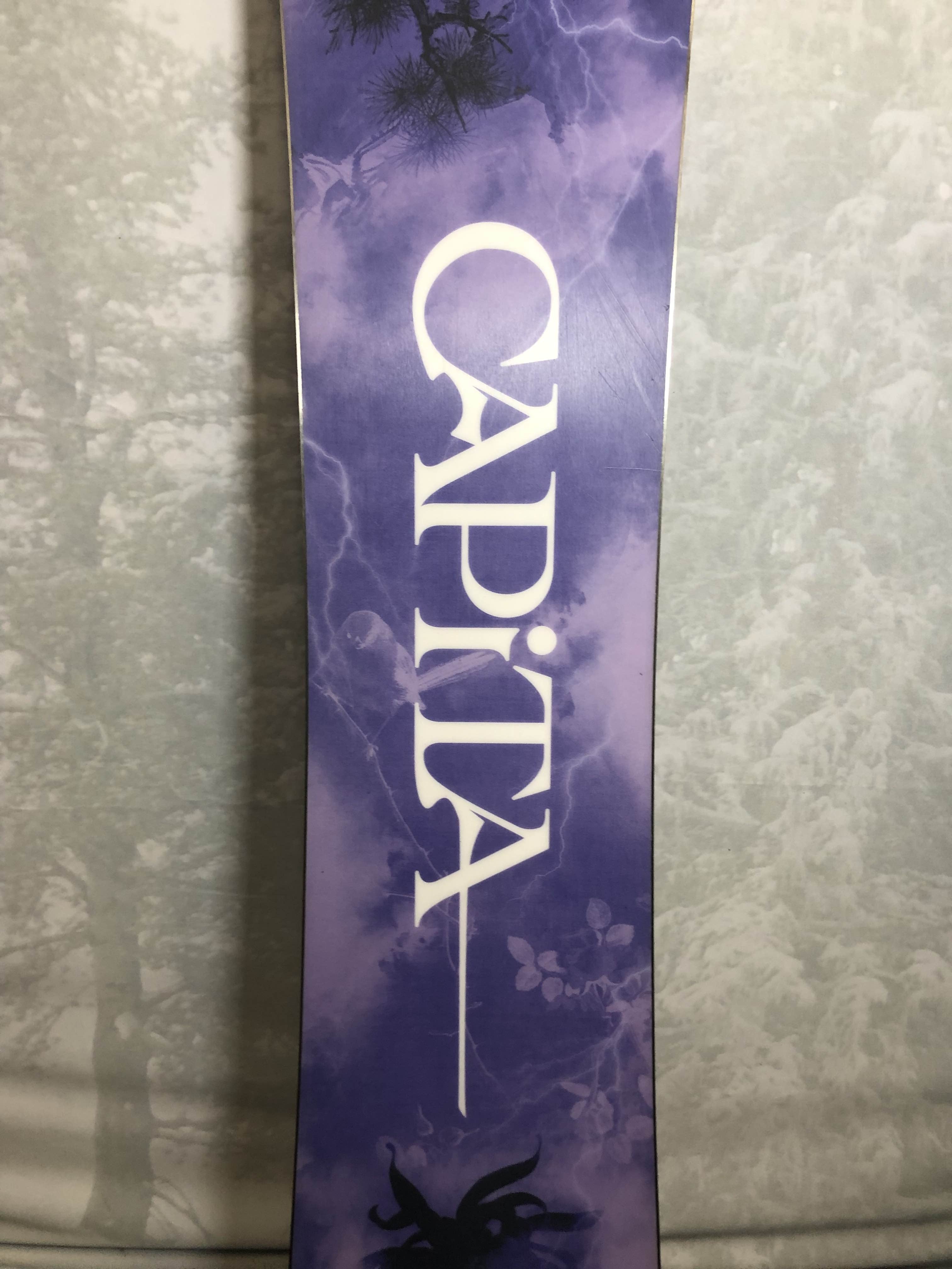 Used 2024 Womens Capita Birds Of A Feather 150cm Snowboard