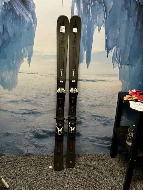 Used Atomic Vantage 90 169cm Skis w/ Atomic Warden 13 Demo Binding