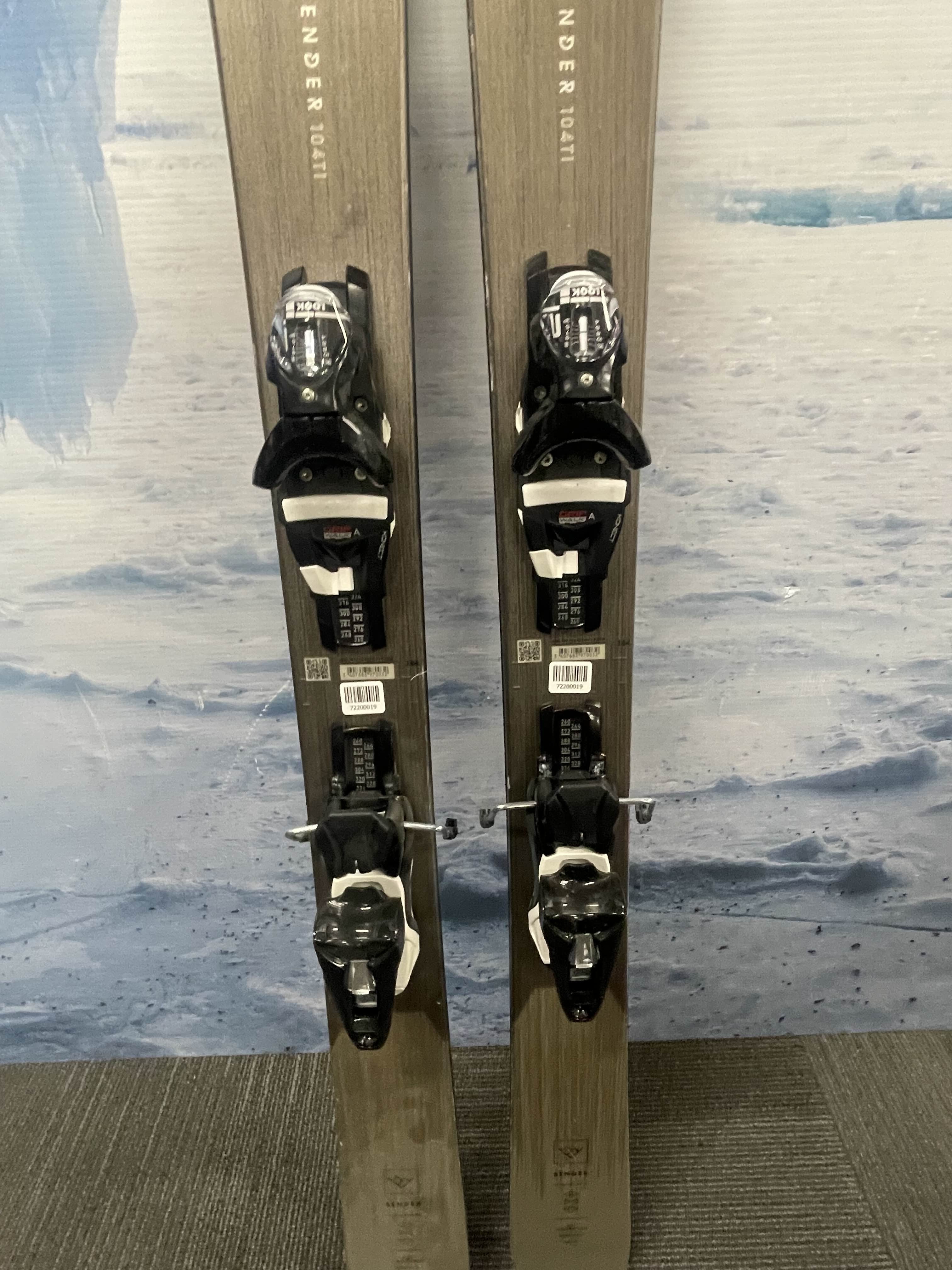 Heavily Used Rossignol Sender 104 Ti Ski w/ Look Nx12 Demo Bindings - 164CM