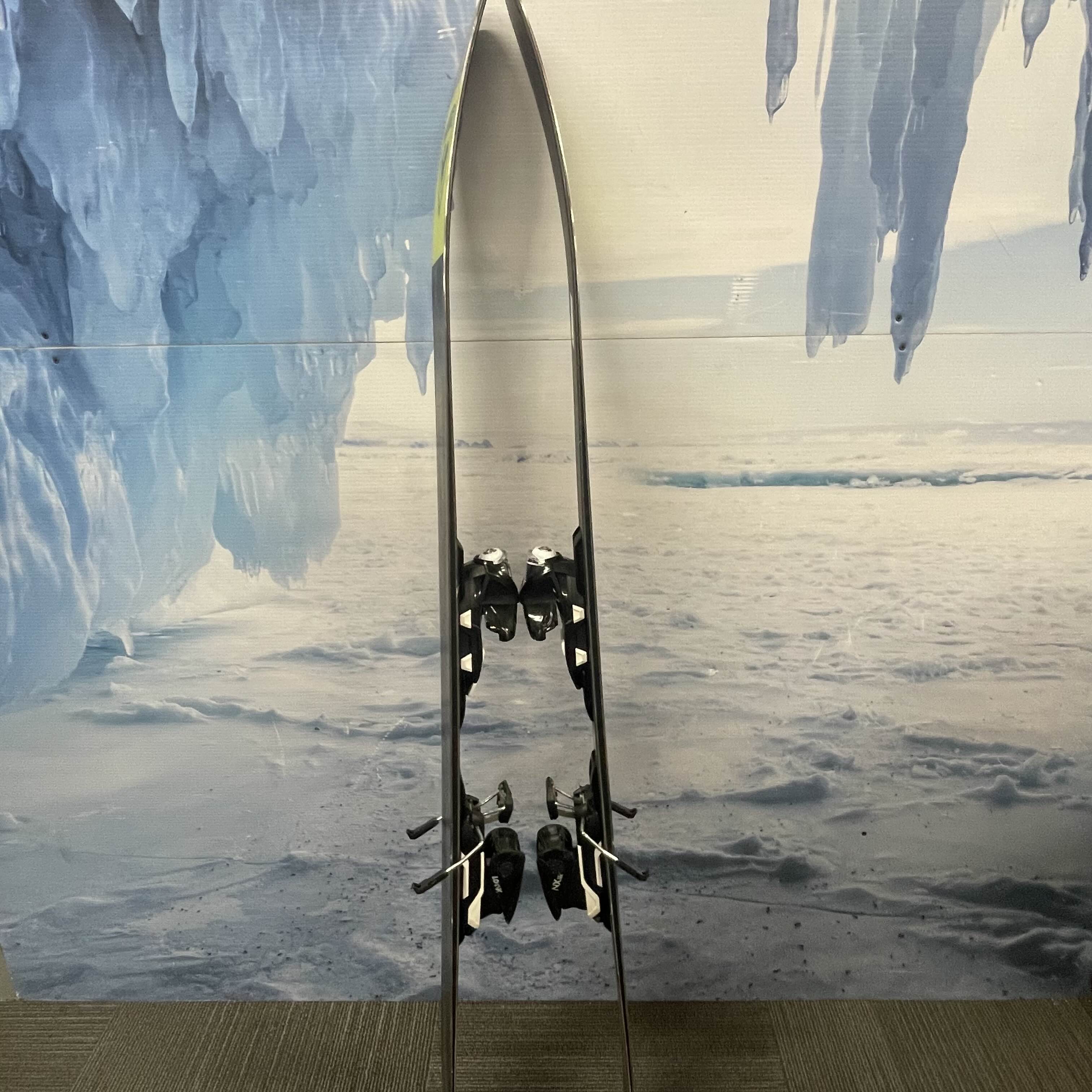 Heavily Used Rossignol Sender 104 Ti Ski w/ Look Nx12 Demo Bindings - 164CM