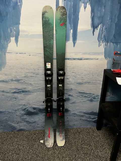 Used Nordica Unleased W90 160cm Skis w/ Tyrolia Attack 11 Demo Binding