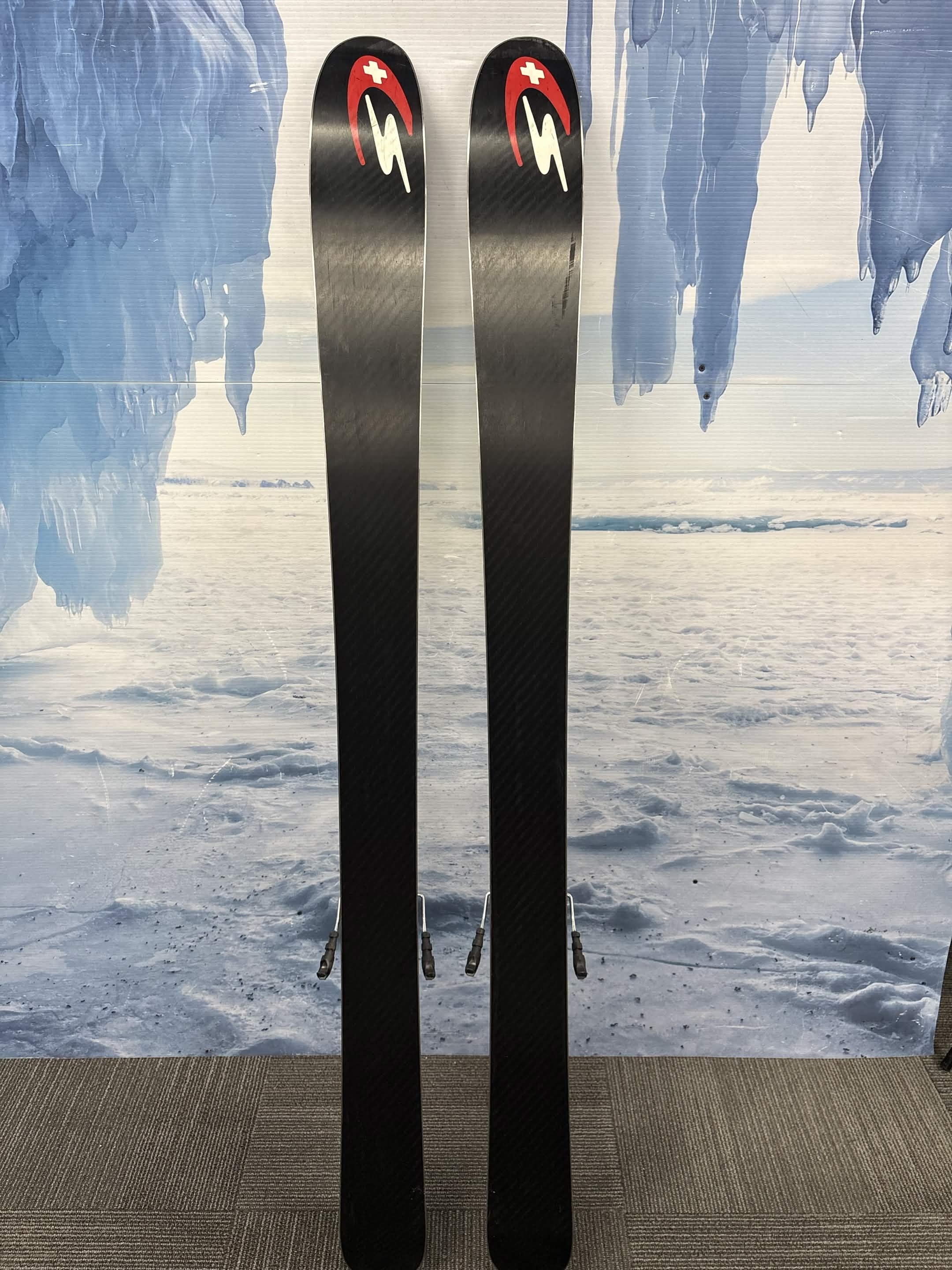 Stockli Stormrider 105 168cm Skis w/ TYROLIA Attack 13 Demo Binding - Used