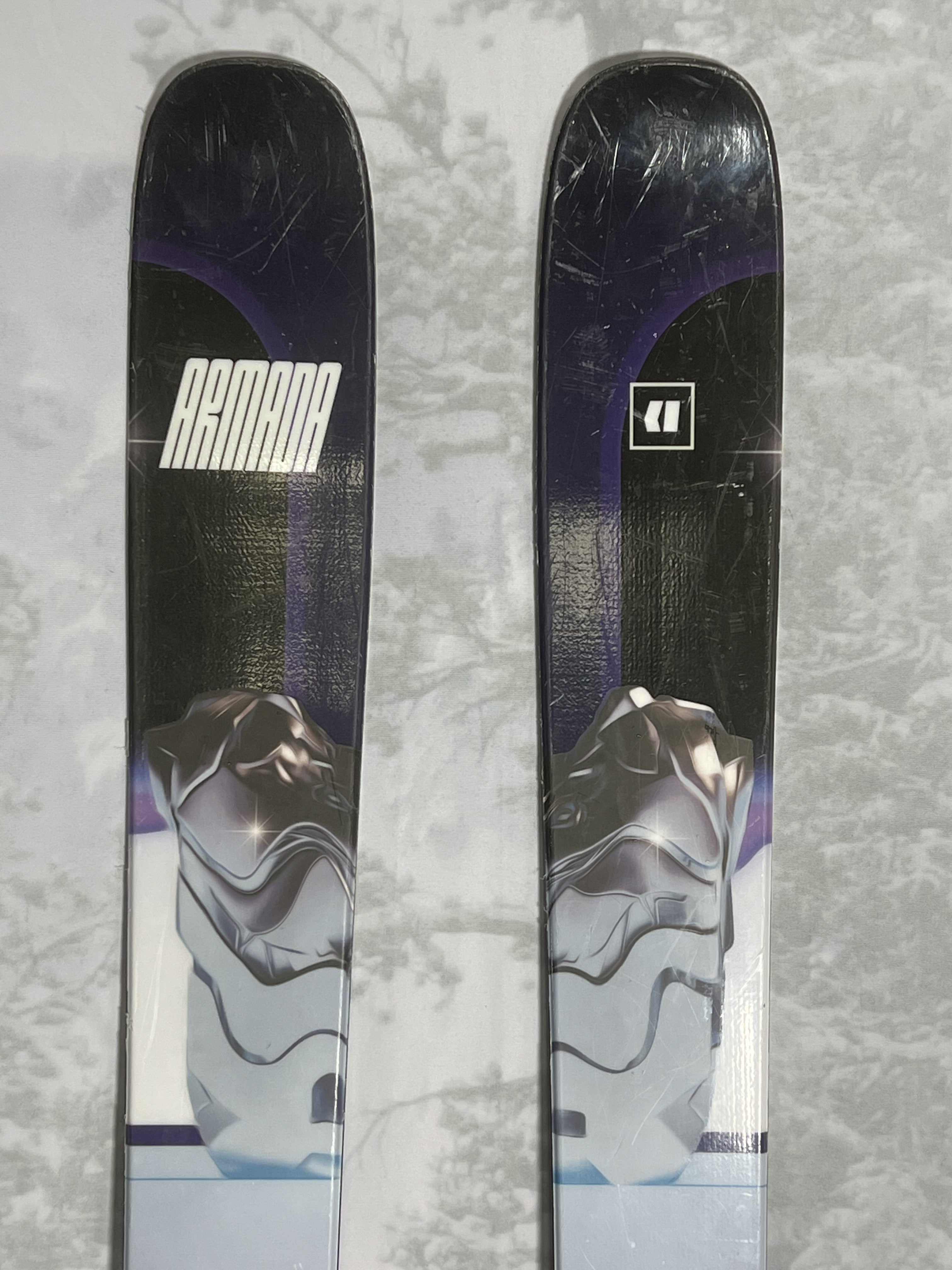 Lightly Used Armada ARV 106 180 cm Skis 2025 w/Armada Strive 11 GW Demo Bindings