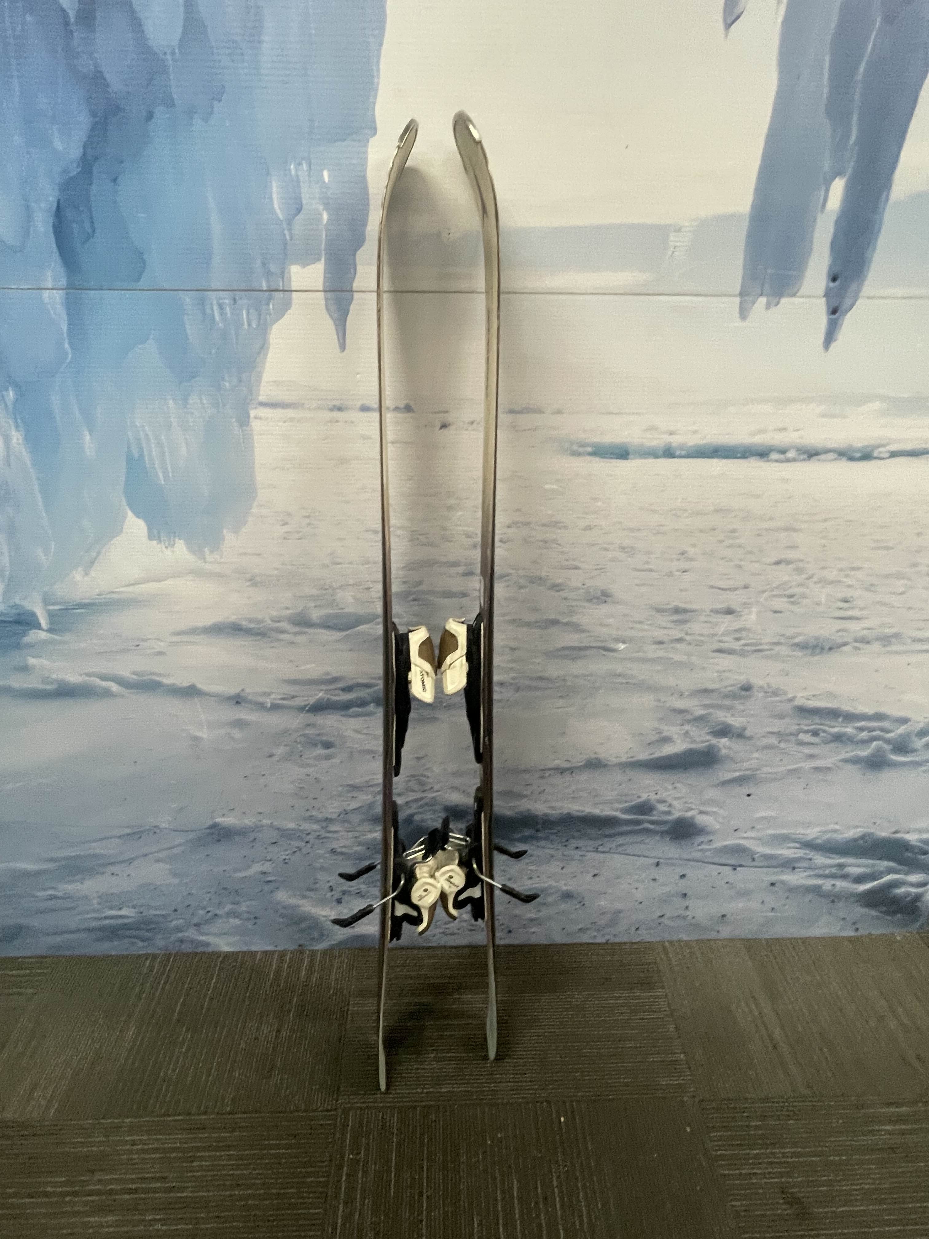 Well Loved Atomic Vantage 74 Ski w/ Atomic Lithium 10 Demo Bindings - 140CM