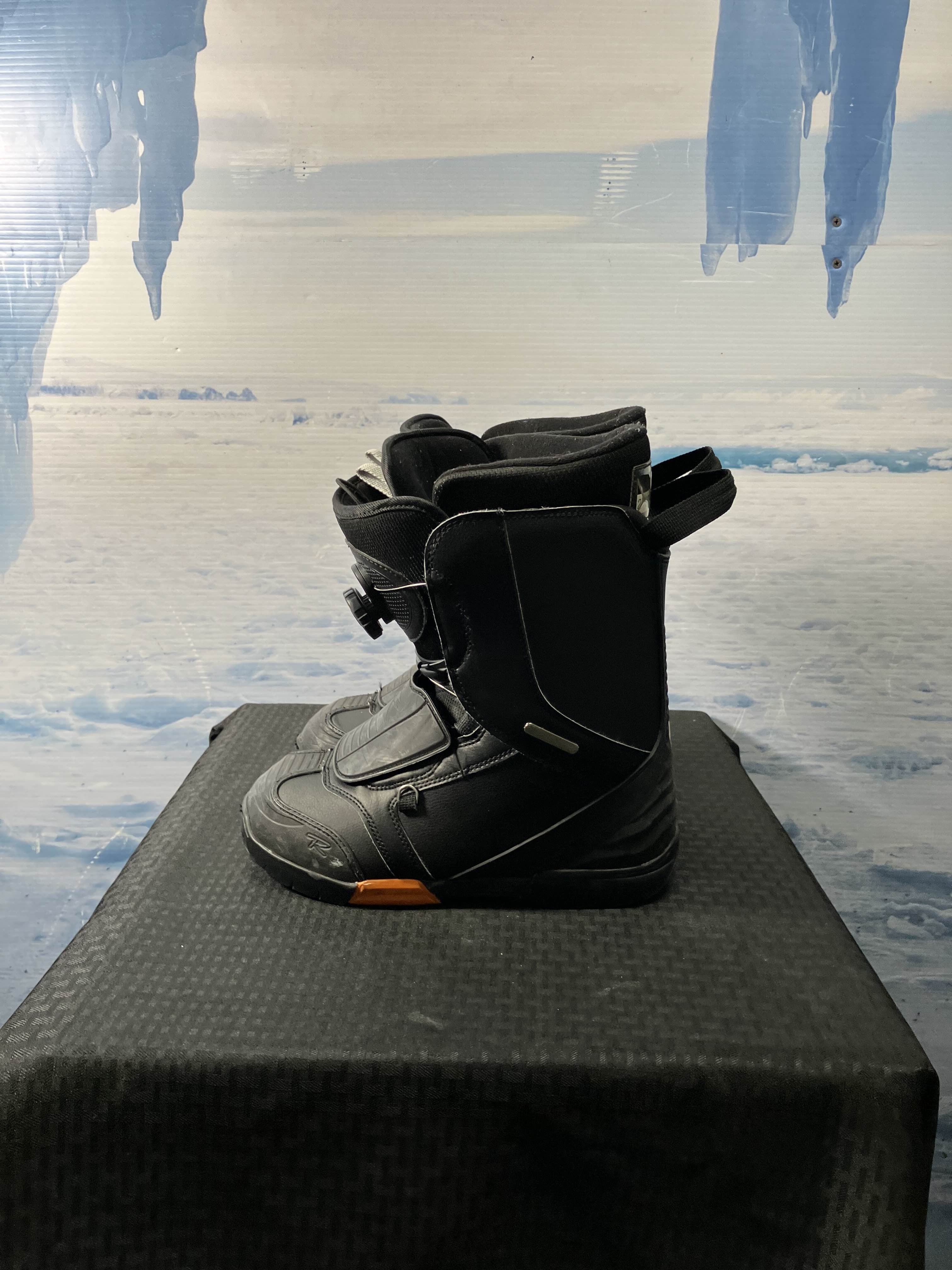 Used Rossignol Excite Boa Shield Men's Snowboard Boot - 9M US