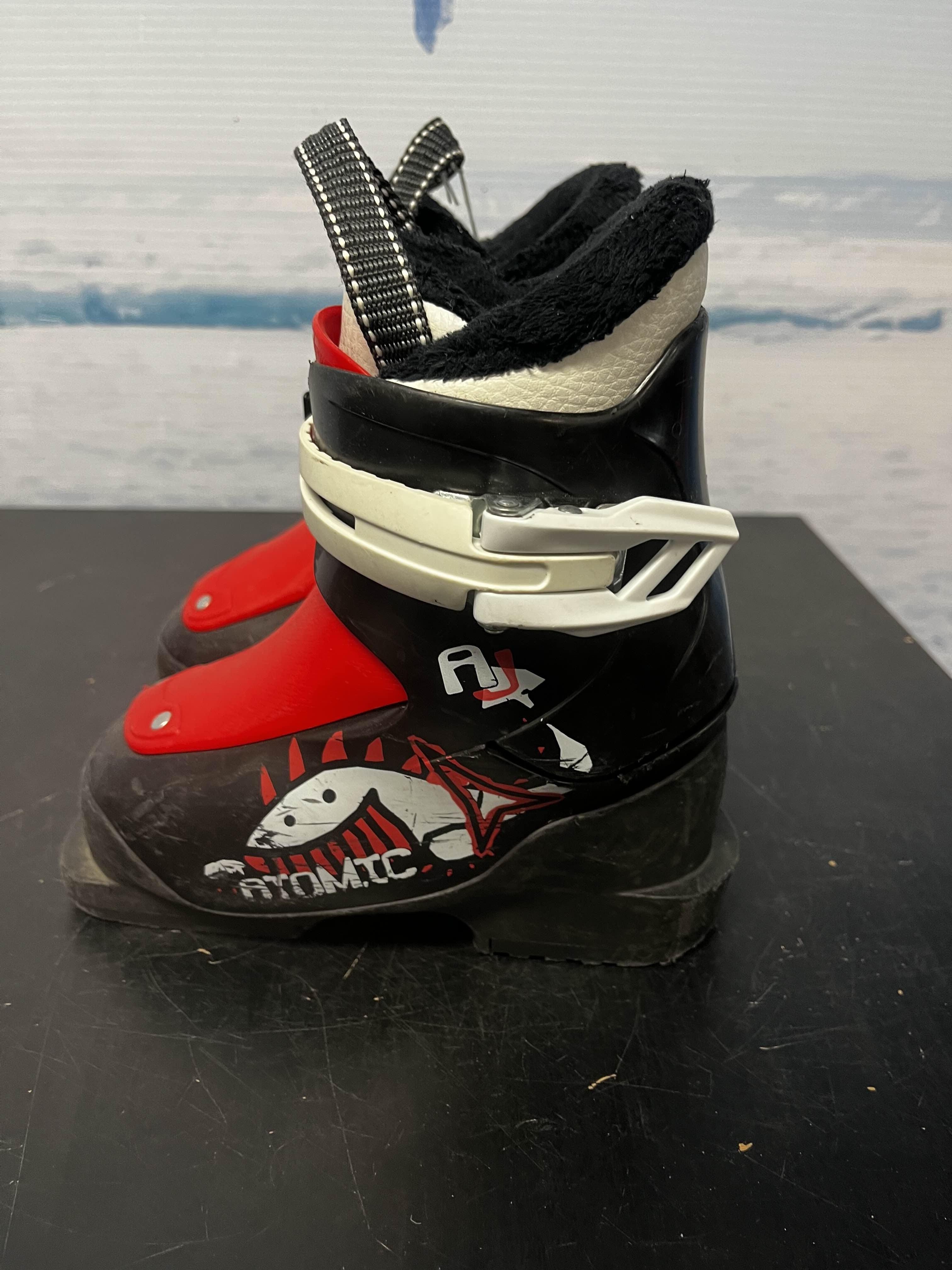 Used Atomic Kids Ski Boot 16.5MP