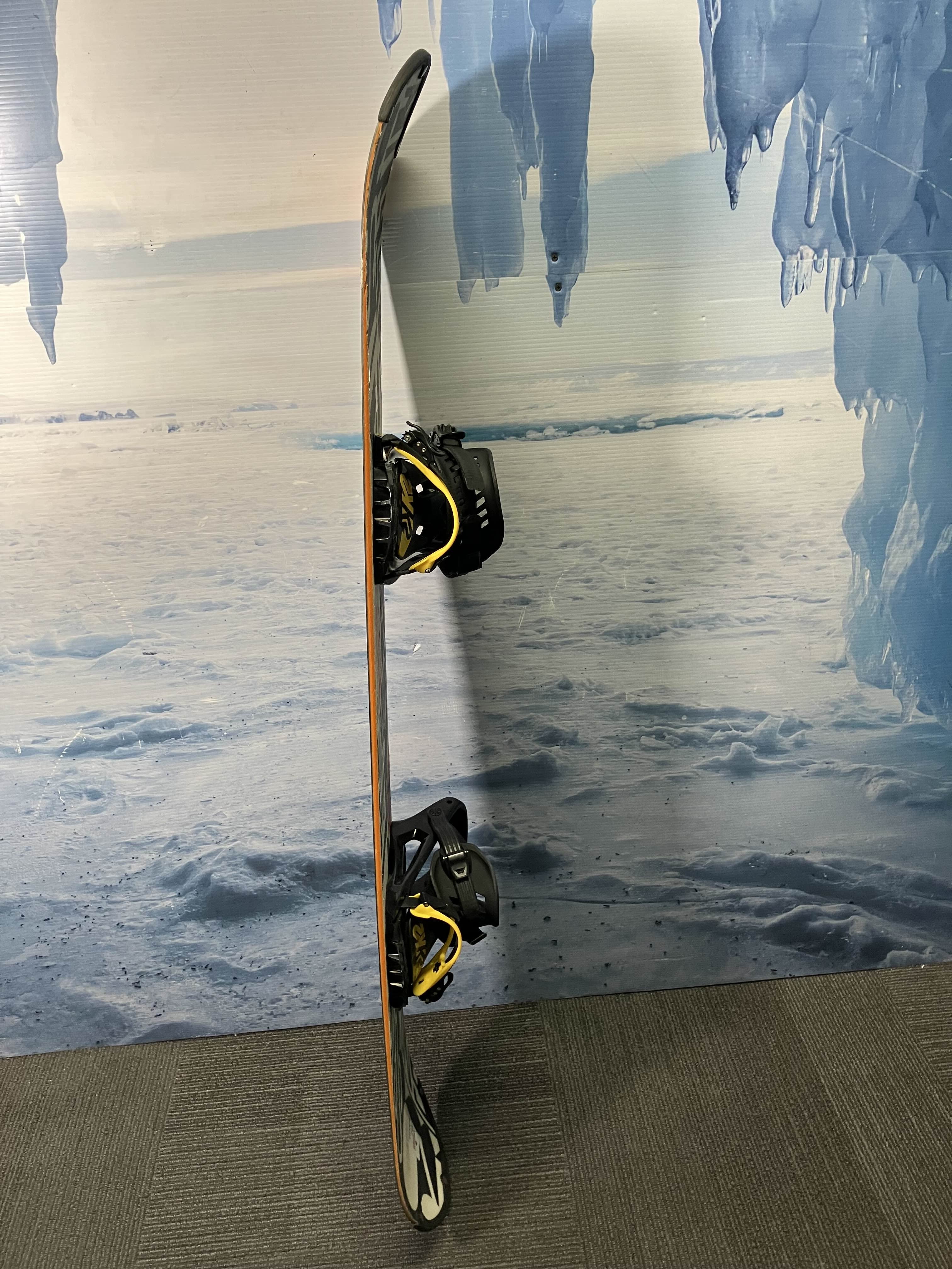 Used Rossignol Trick Stick Men's Snowboard w/ K2 XL Demo Bindings - 151CM