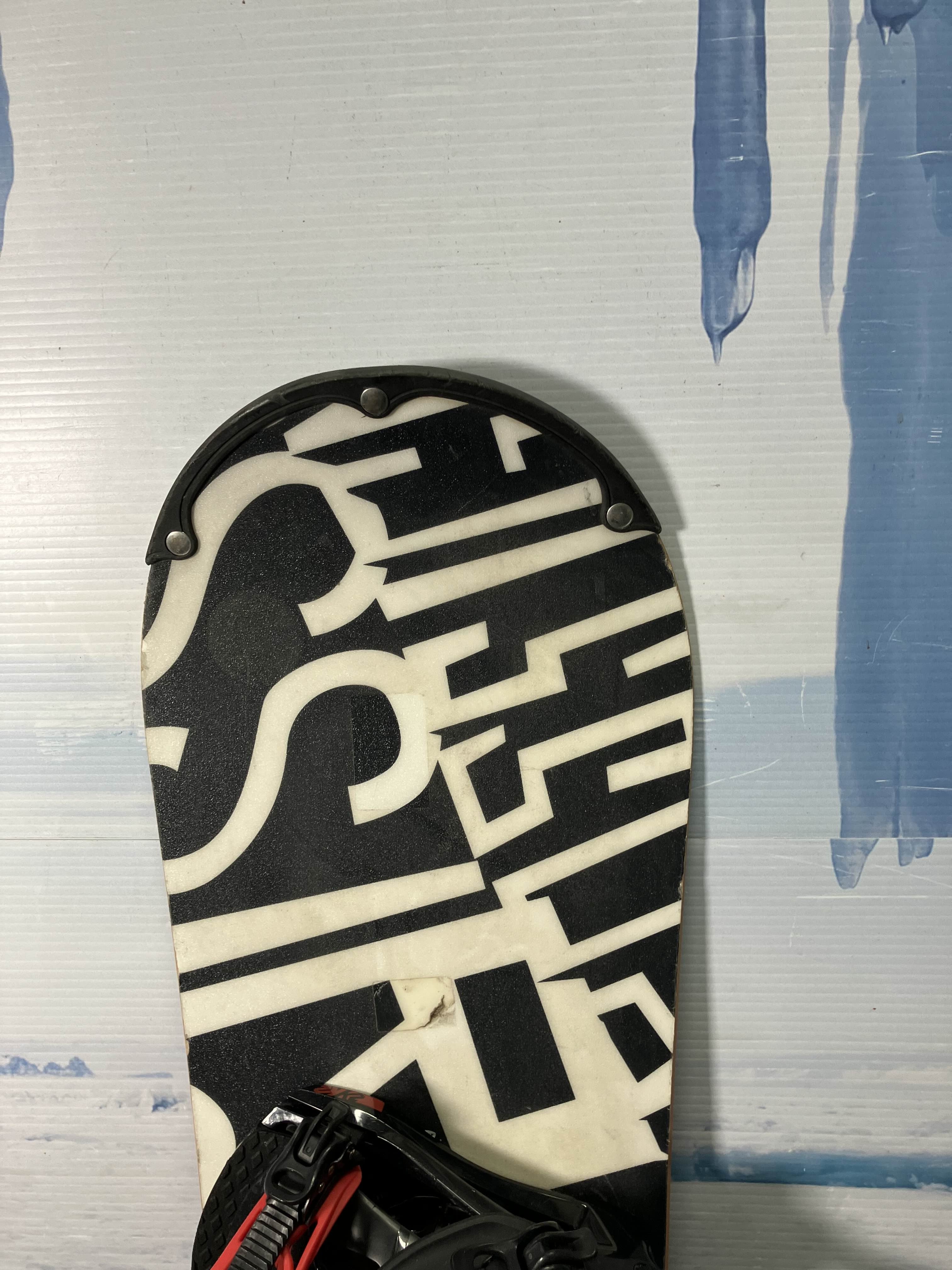 Used Rossignol Trick Stick Men's Snowboard w/ K2 Large Demo Bindings - 151CM