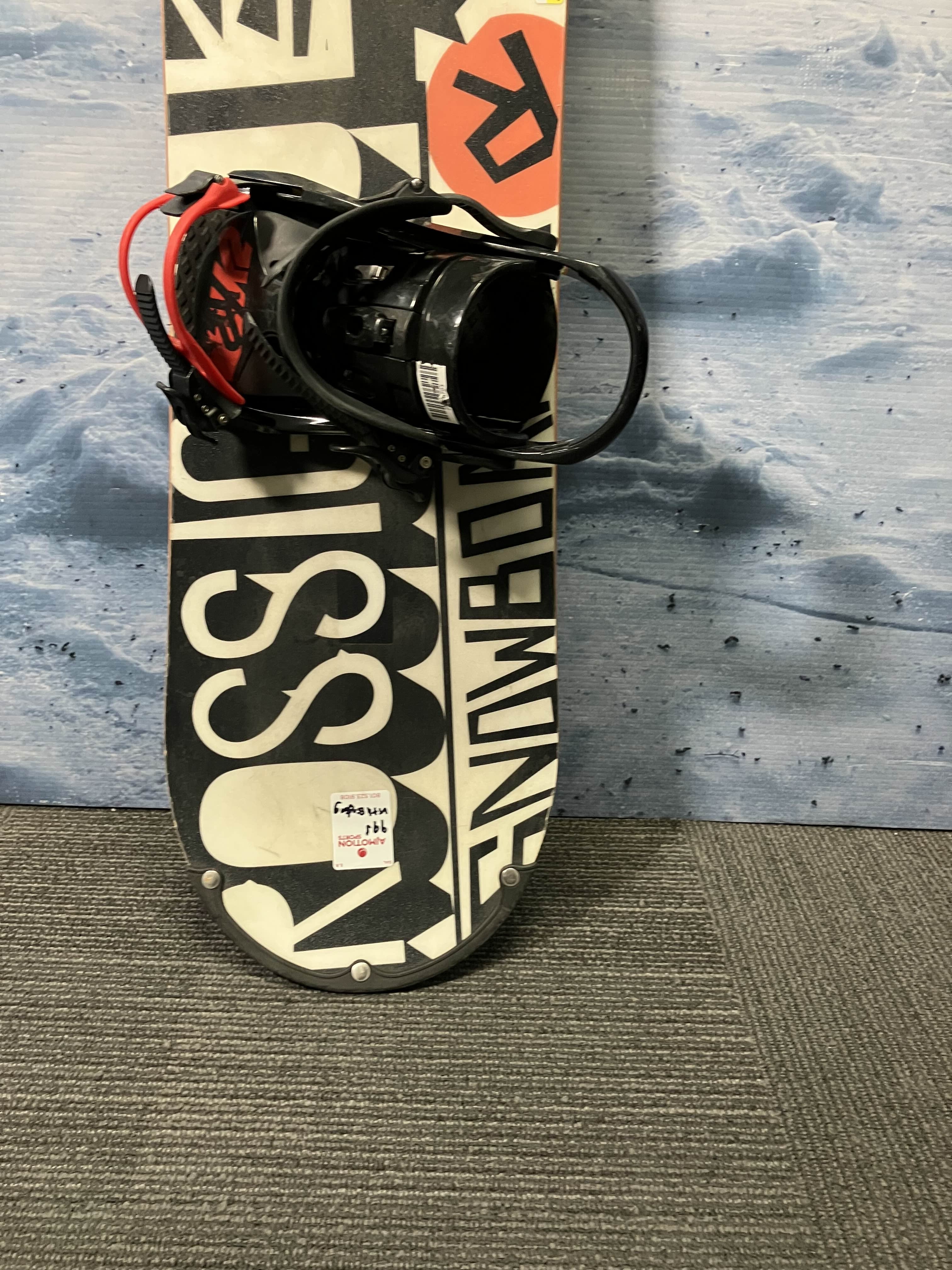Used Rossignol Trick Stick Men's Snowboard w/ K2 Large Demo Bindings - 151CM