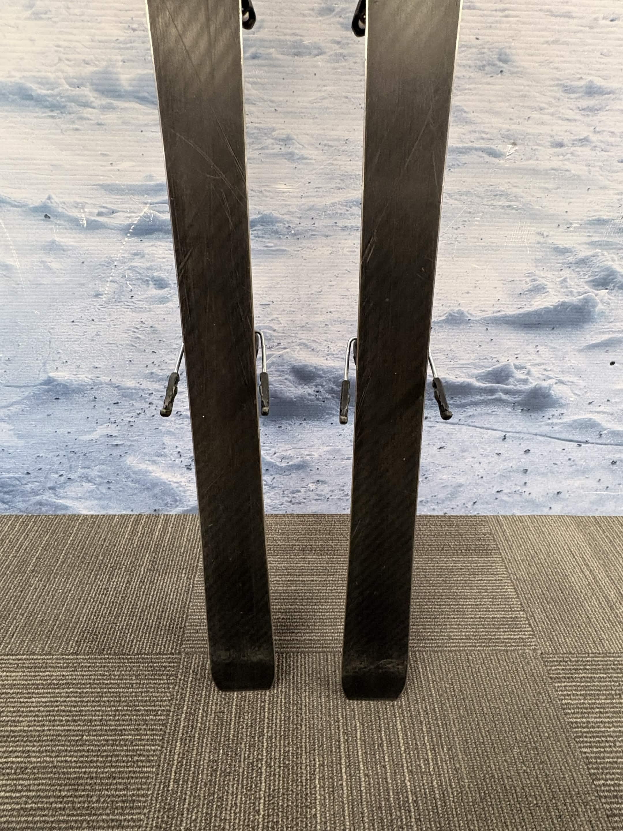 Atomic Vantage 75 +M10 161cm Skis w/ ATOMIC M 10 GW SYS Demo Binding - Used