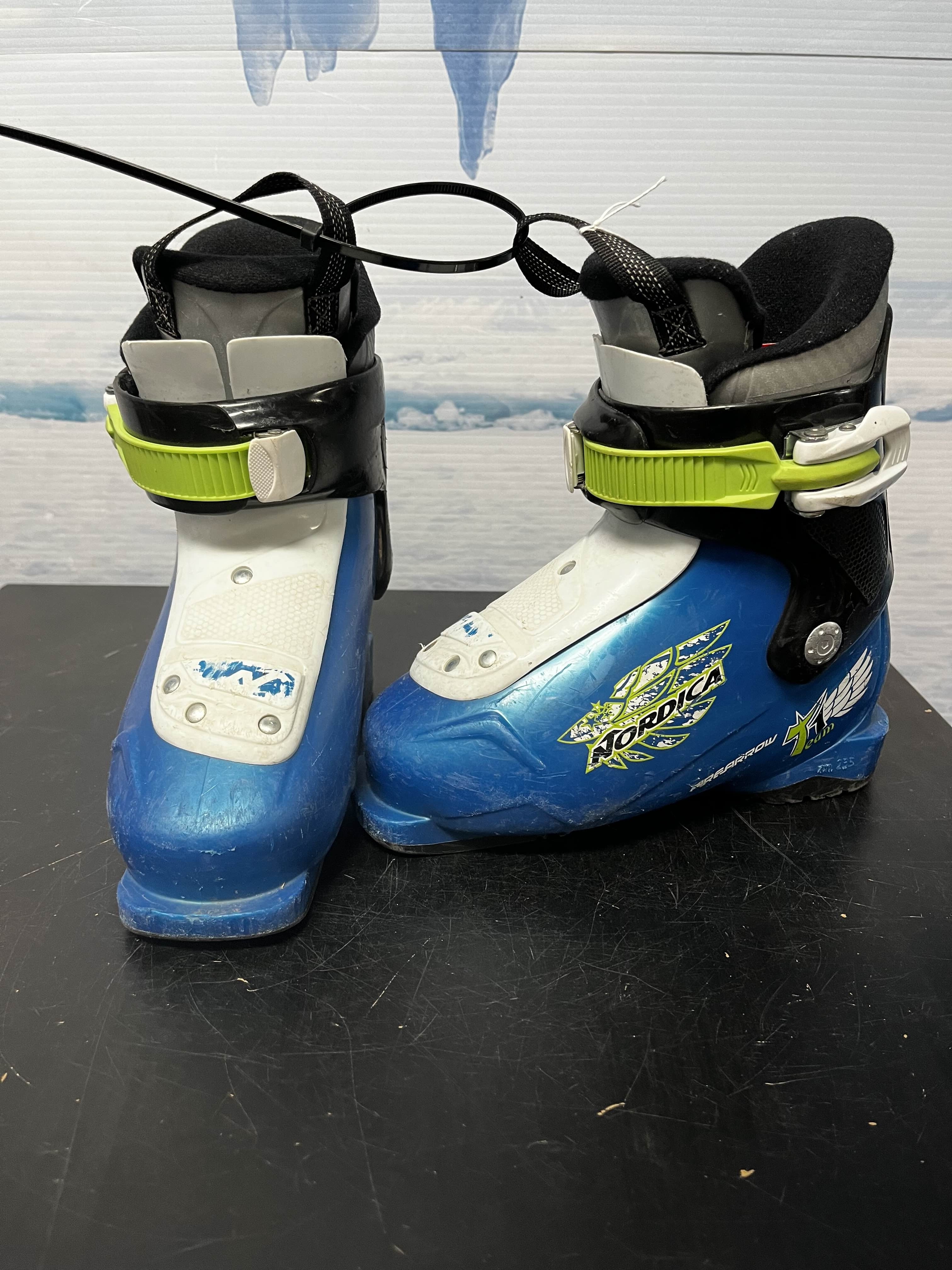 Used Nordica Kids Ski Boot 18.5MP