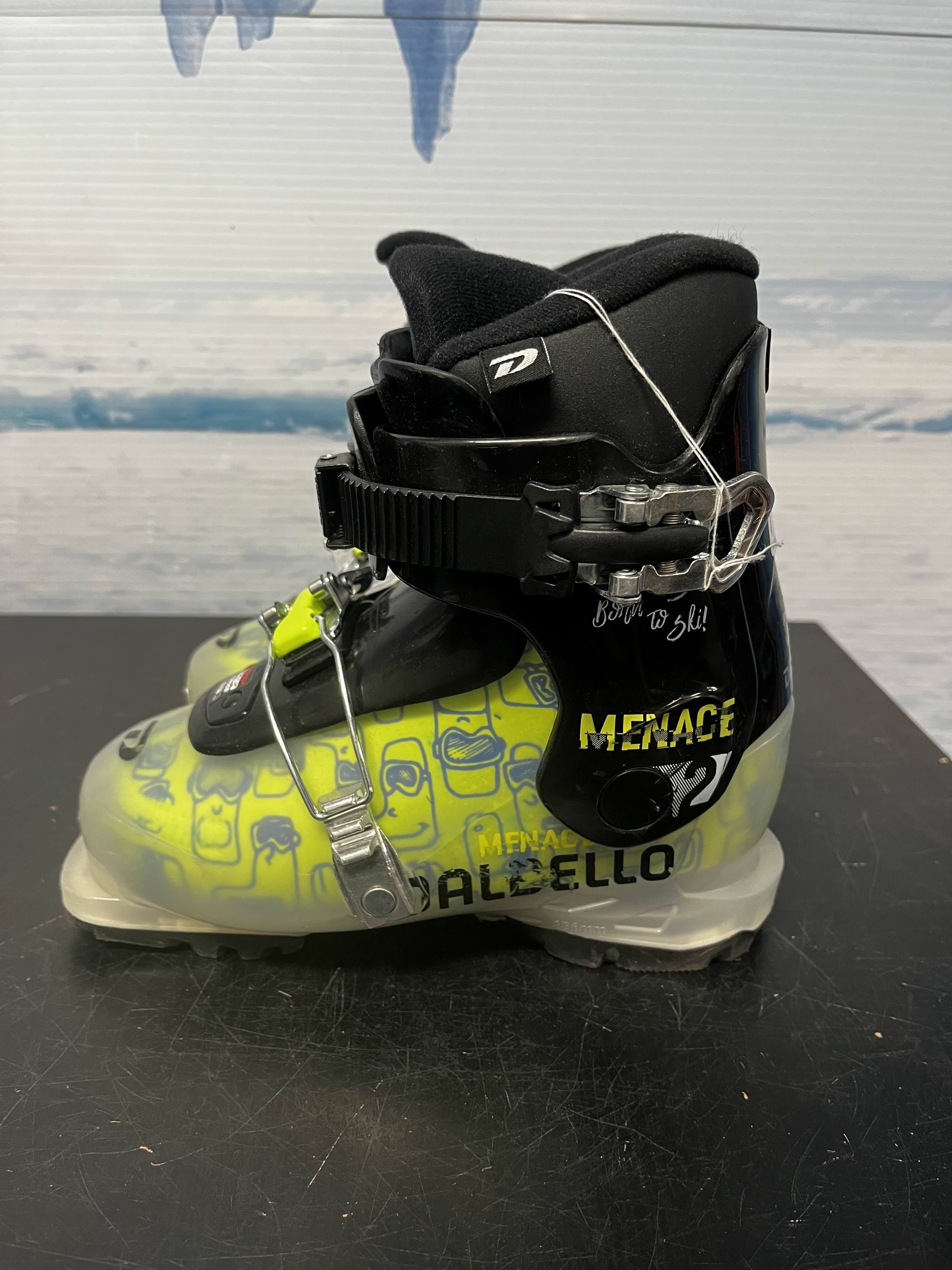 Used Dalbello GRIPWALK Kids Ski Boot 19.5MP