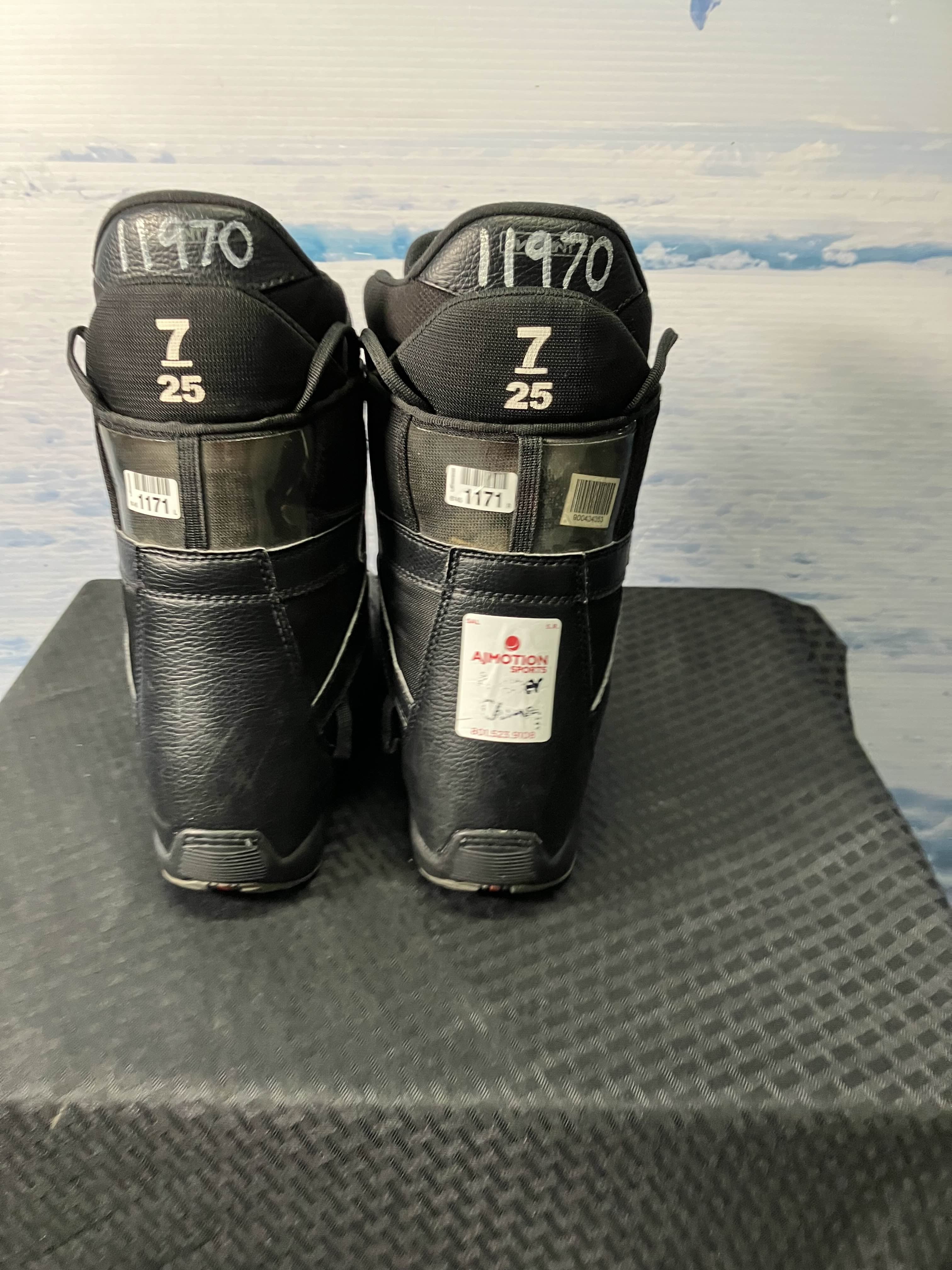 Used Burton Progression Boa Men's Snowboard Boot - 7M US