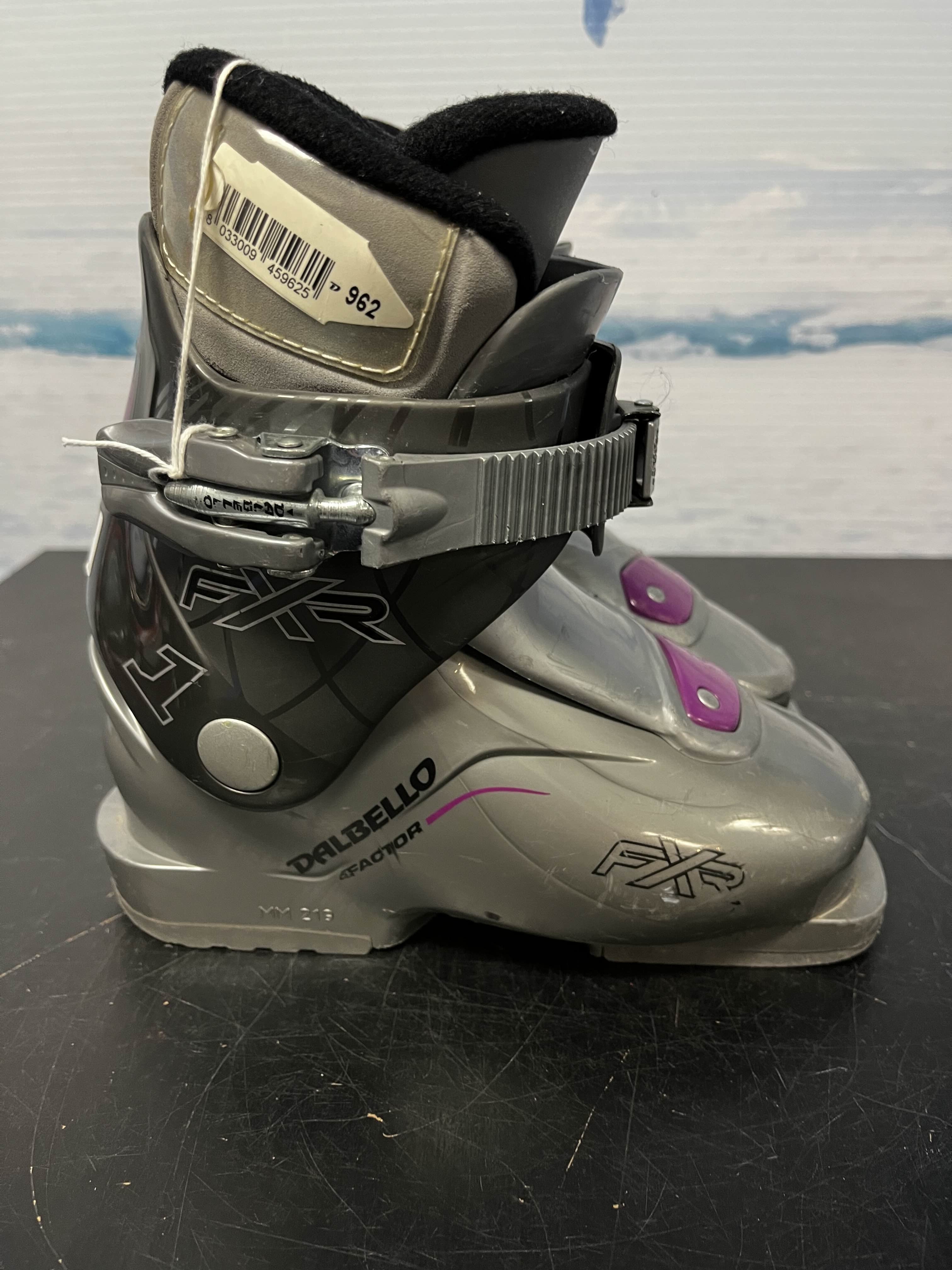 Used Dalbello Kids Ski Boot 17.5MP