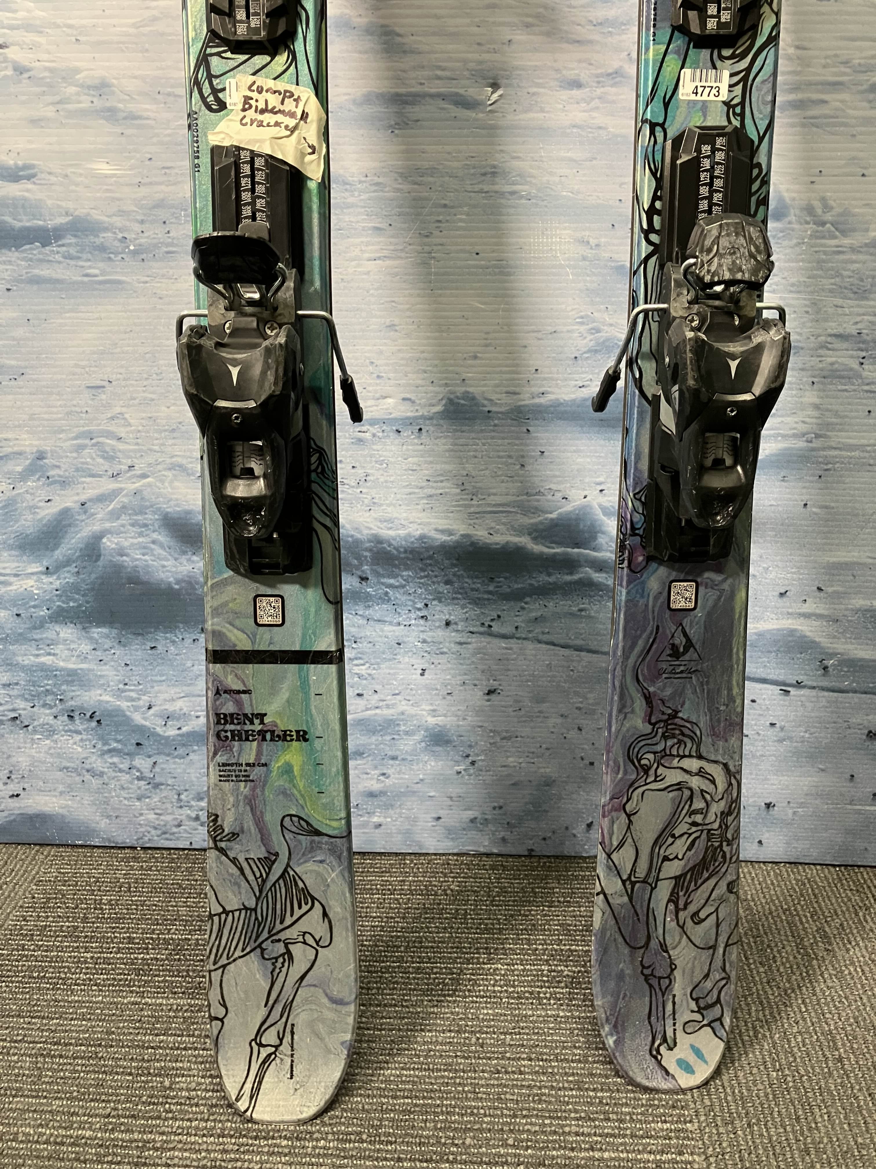 Well Loved Atomic Bent Chetler 153 Men's Ski w/ Atomic M 10 Demo Bindings - 153CM