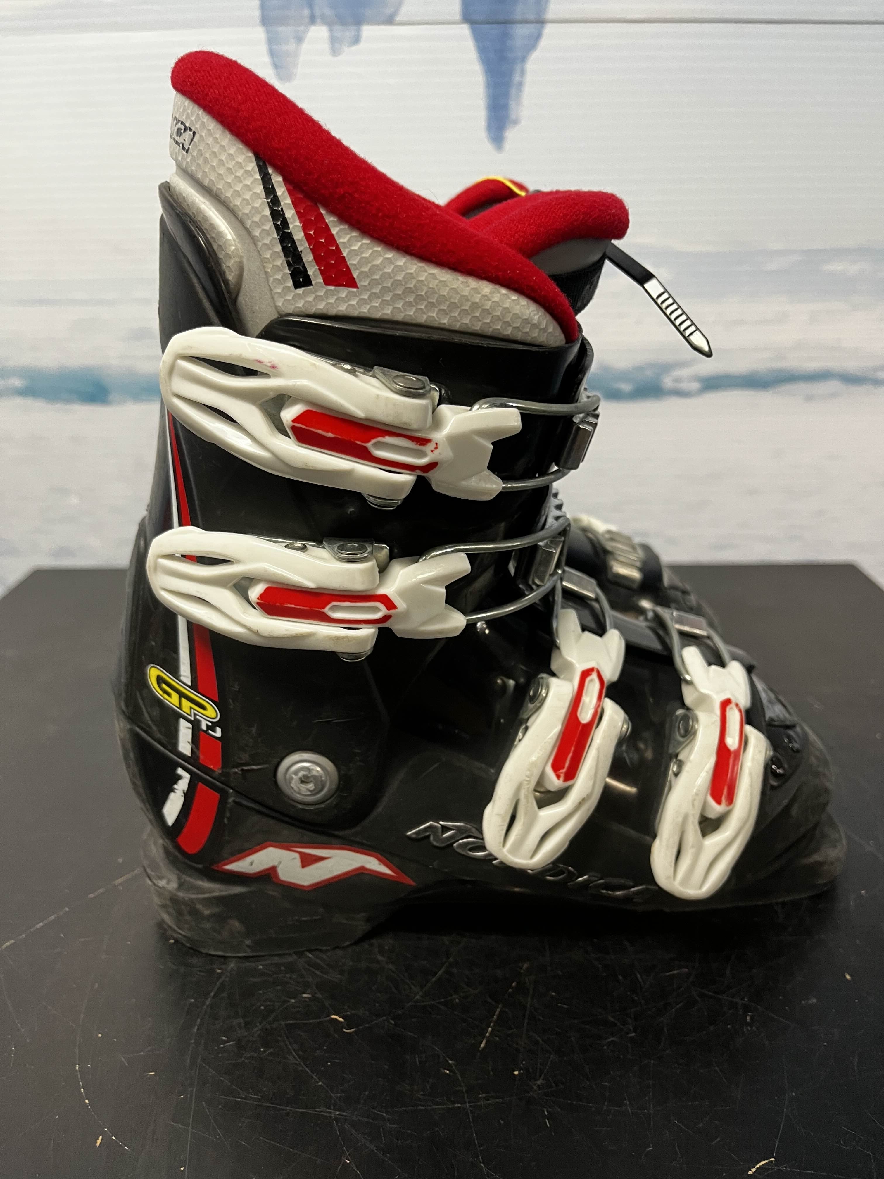 Used Nordica Kids Ski Boot 19.5MP