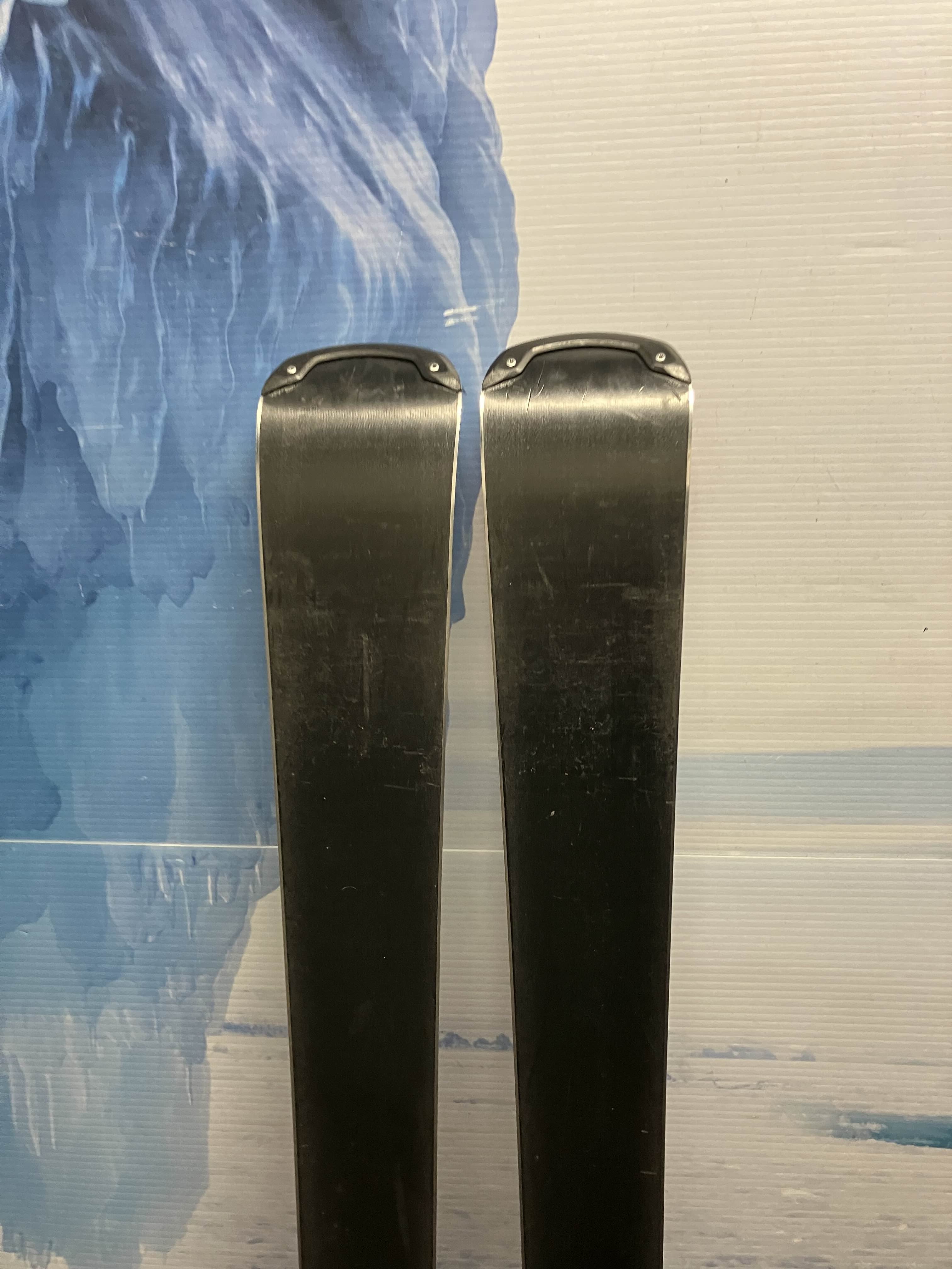 Used Rossignol Ertl Ski w/ Look Express 10 Demo Bindings - 156CM