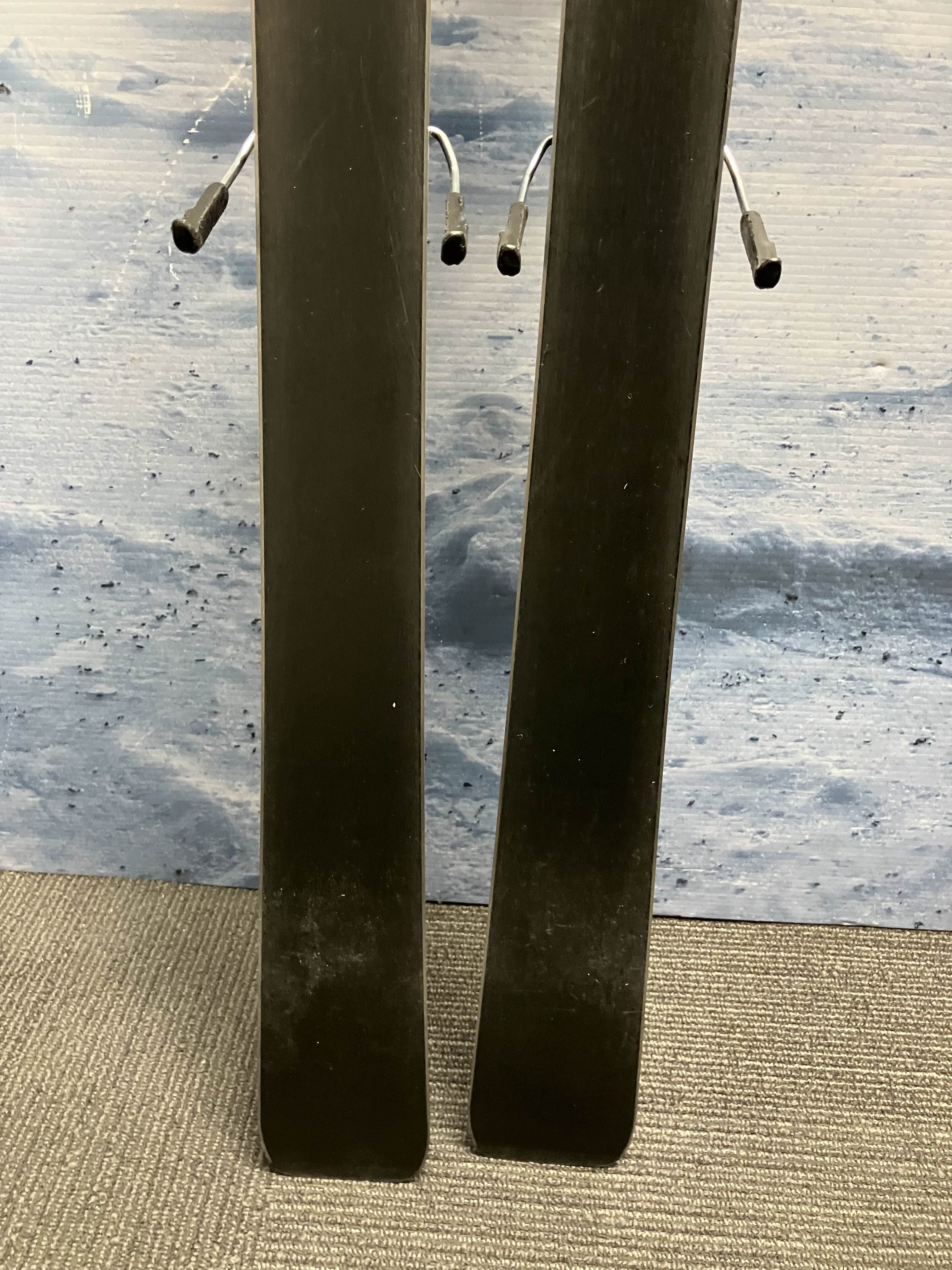 Used Rossignol Ertl Ski w/ Look Express 10 Demo Bindings - 156CM