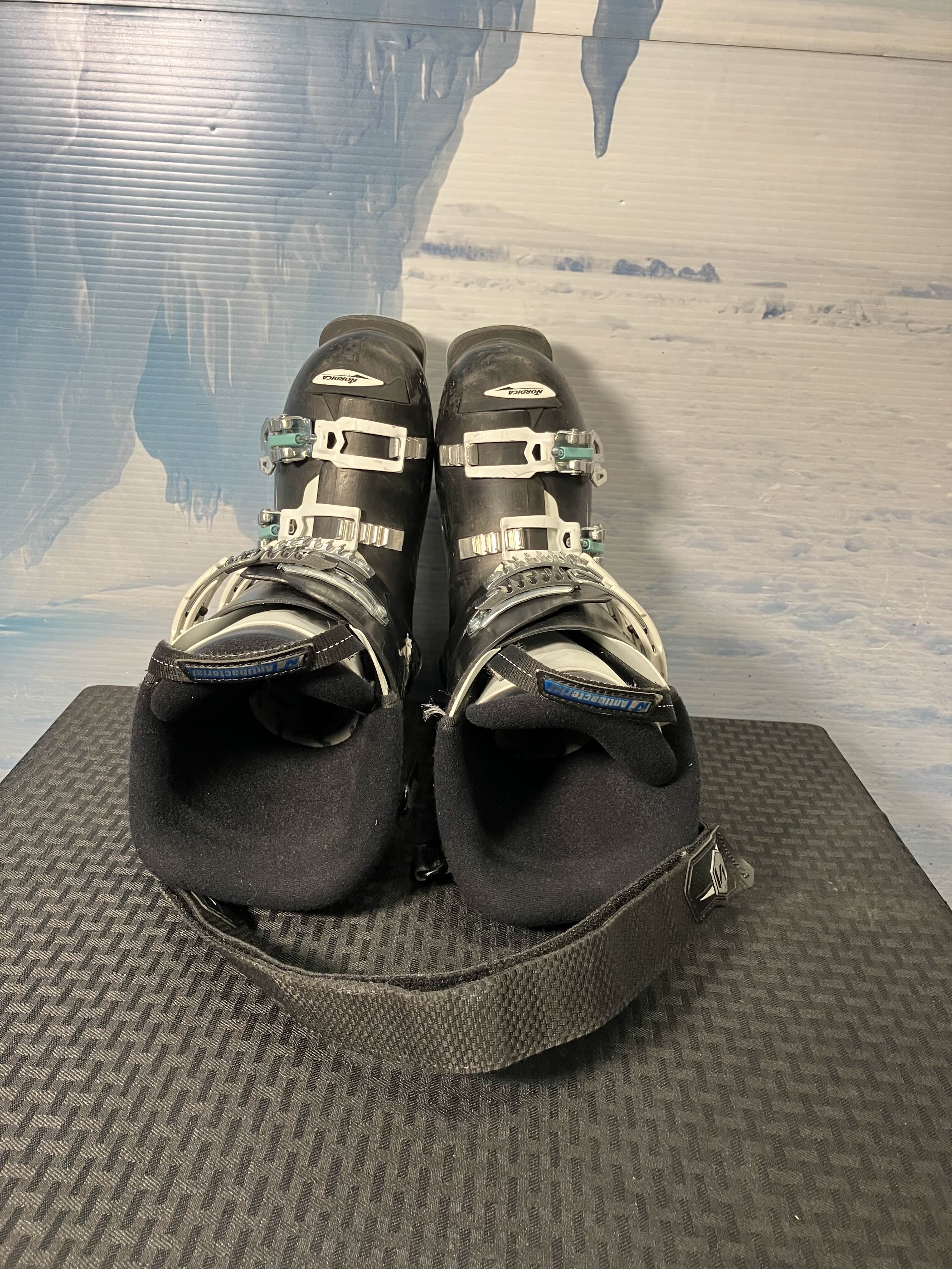 Used 2022 Nordica Sport Machine Ski Boot - 22.5MP