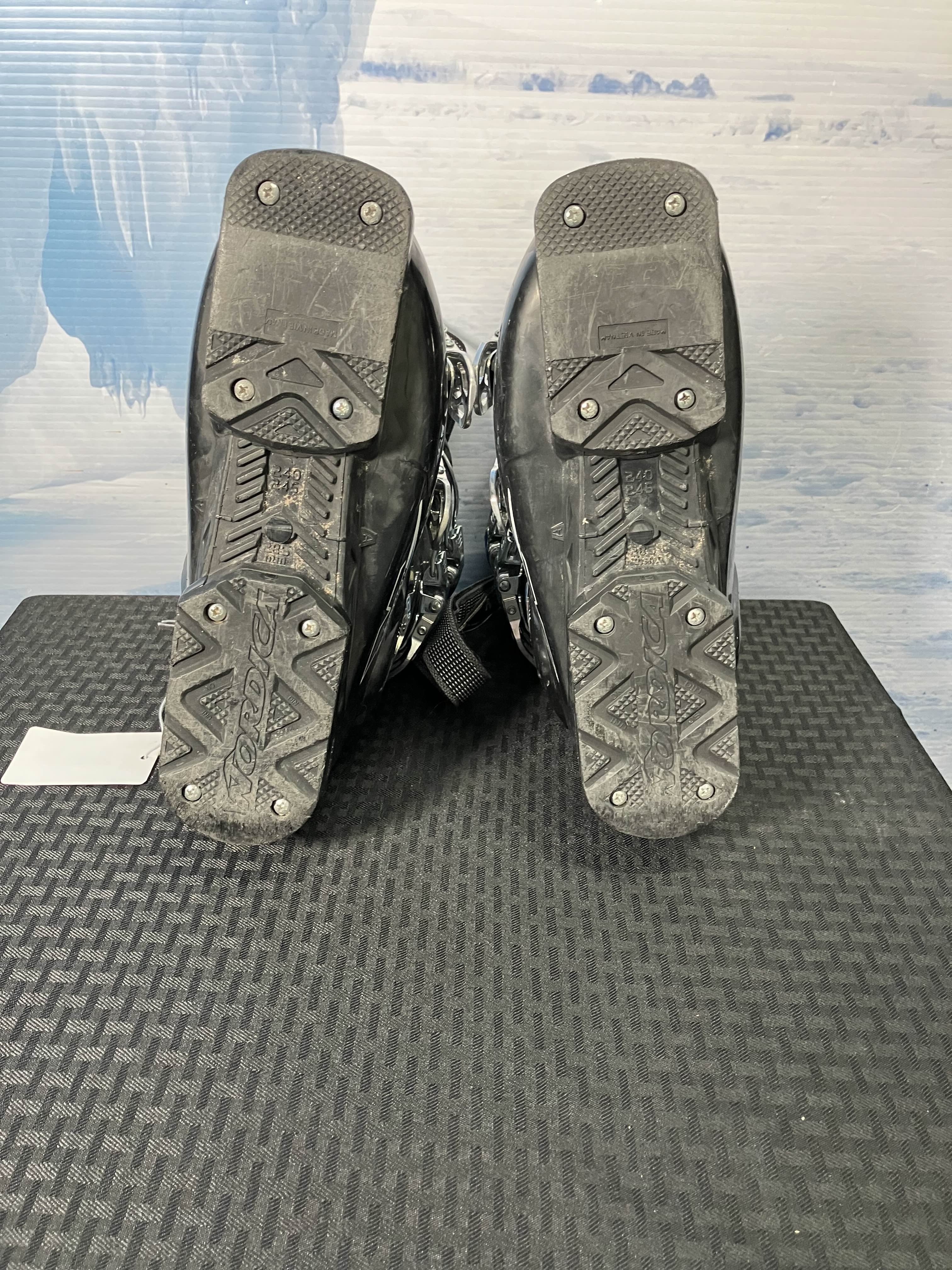 Used Nordica One Easy 5+ Ski Boot - 22.5MP