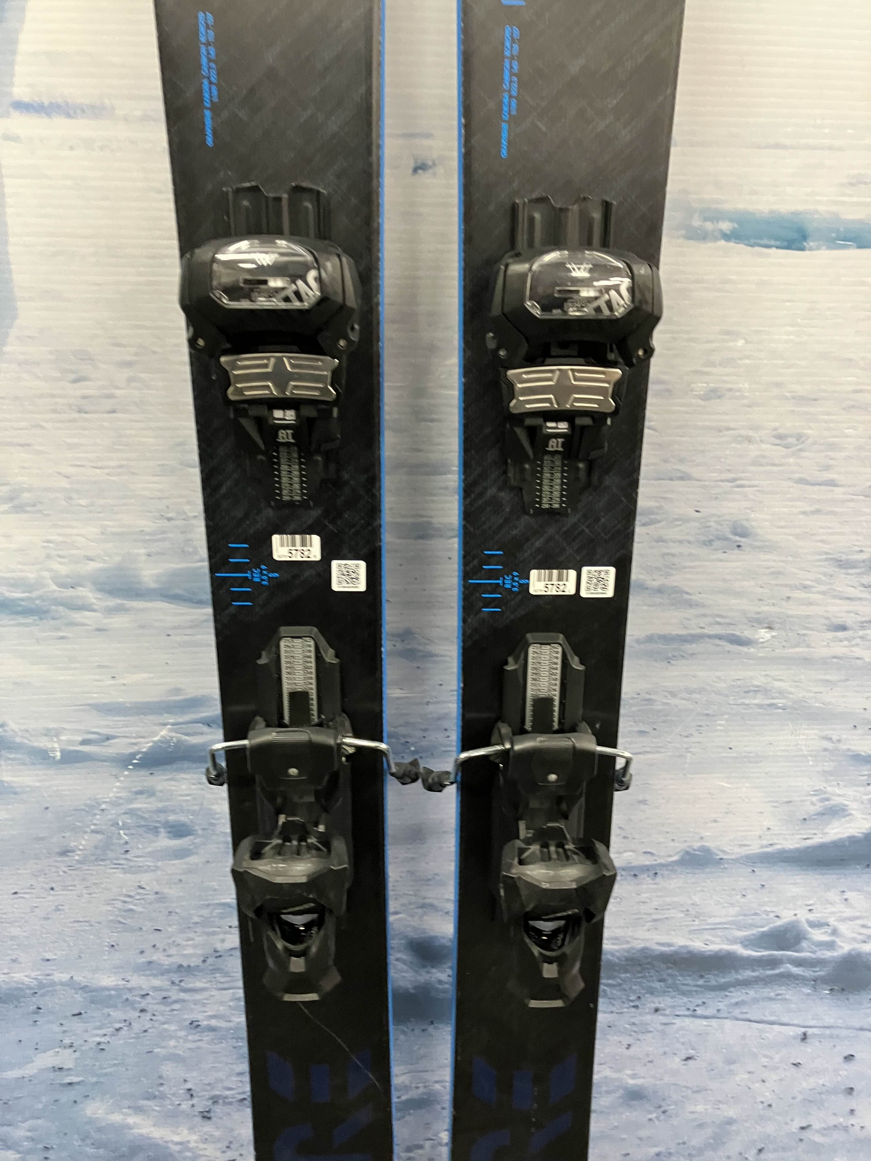 Used Head Kore Men's Ski w/  Tyrolia Attack  Demo Bindings - 180CM