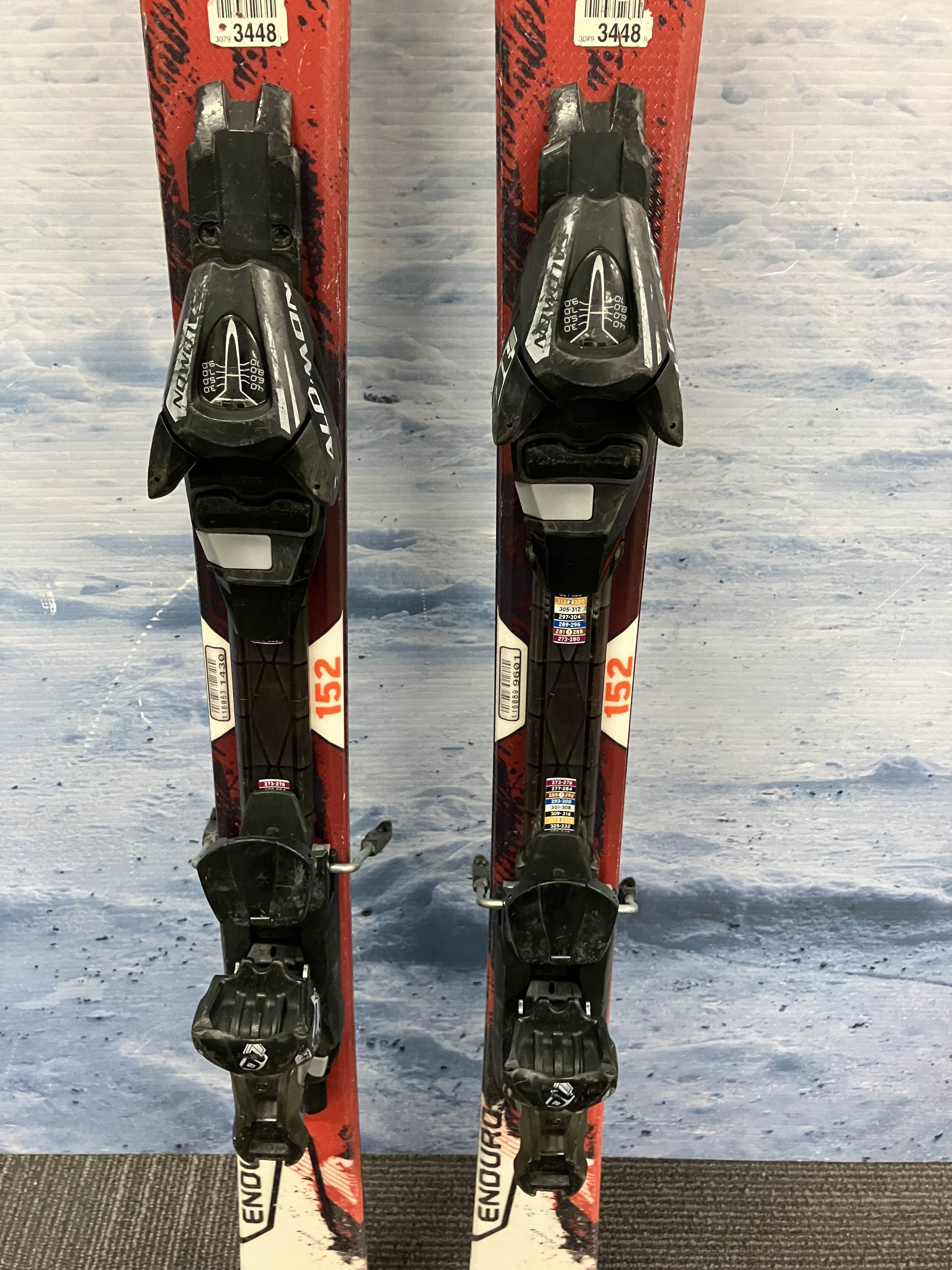Used Salomon 152cm Powerline Enduro 750 LXR Skis w/ Salomon 10 Bindings